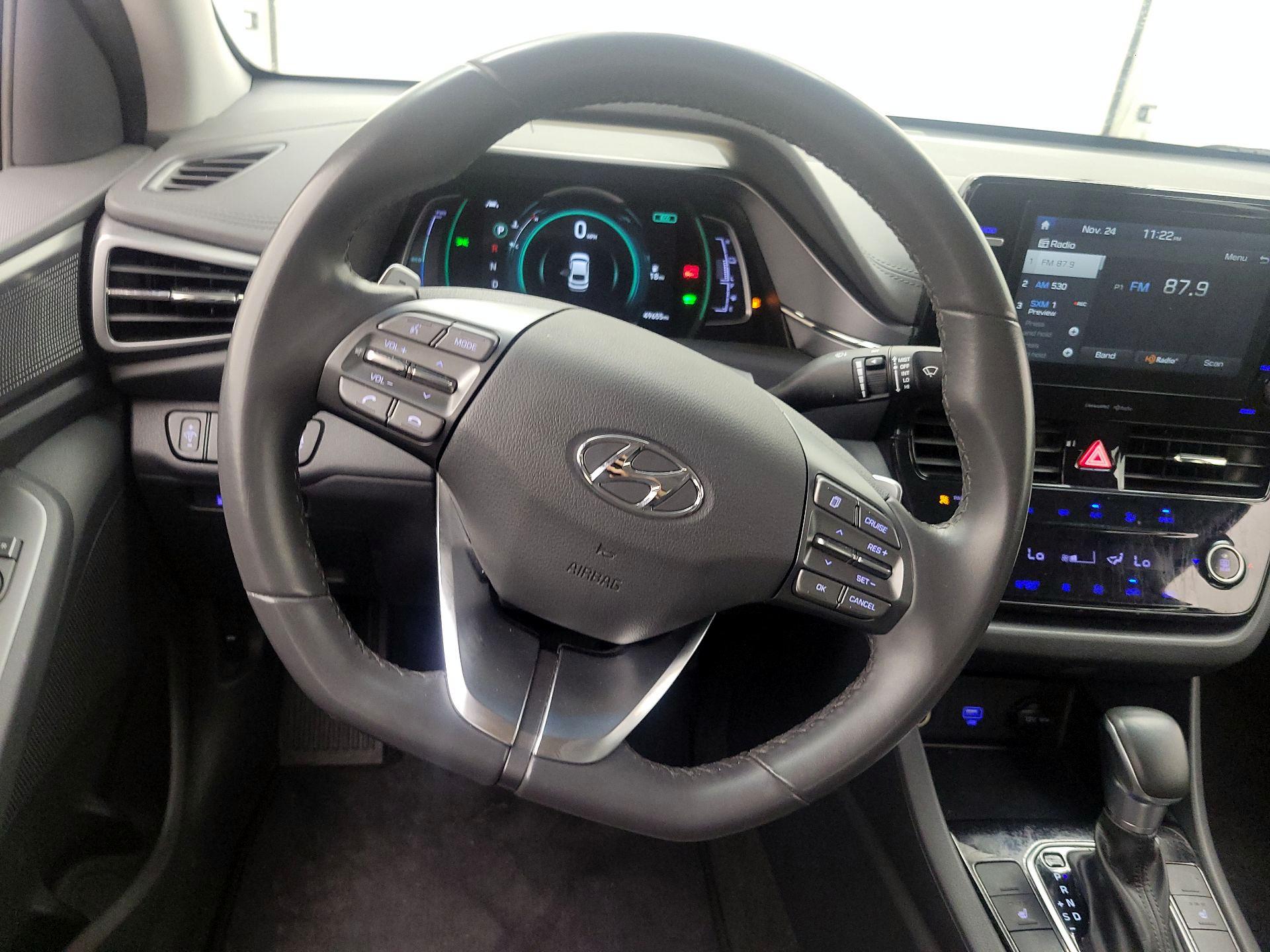 Thumbnail: 2020 Hyundai Ioniq - 10