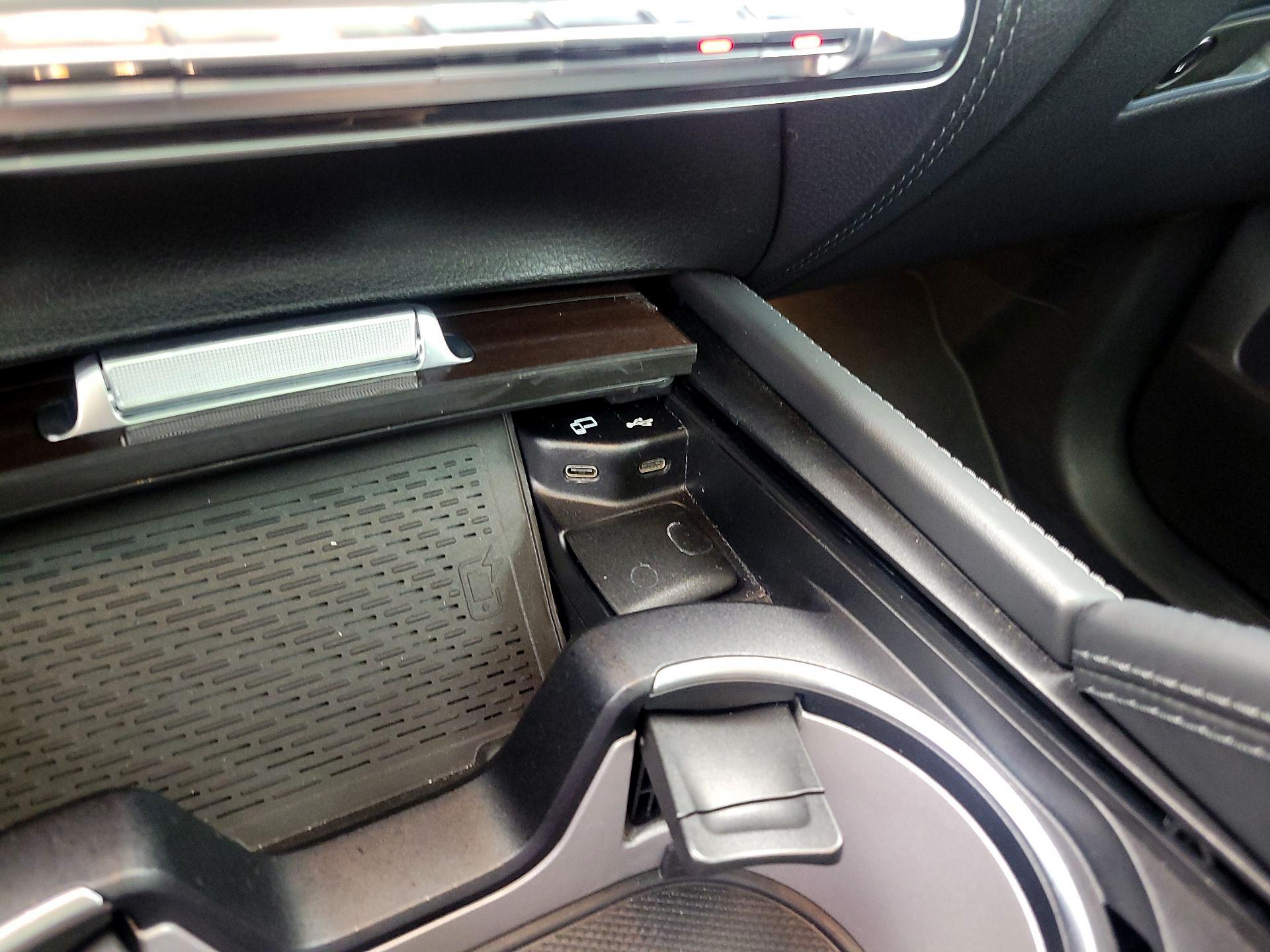 Thumbnail: 2021 Mercedes-Benz GLS - 18