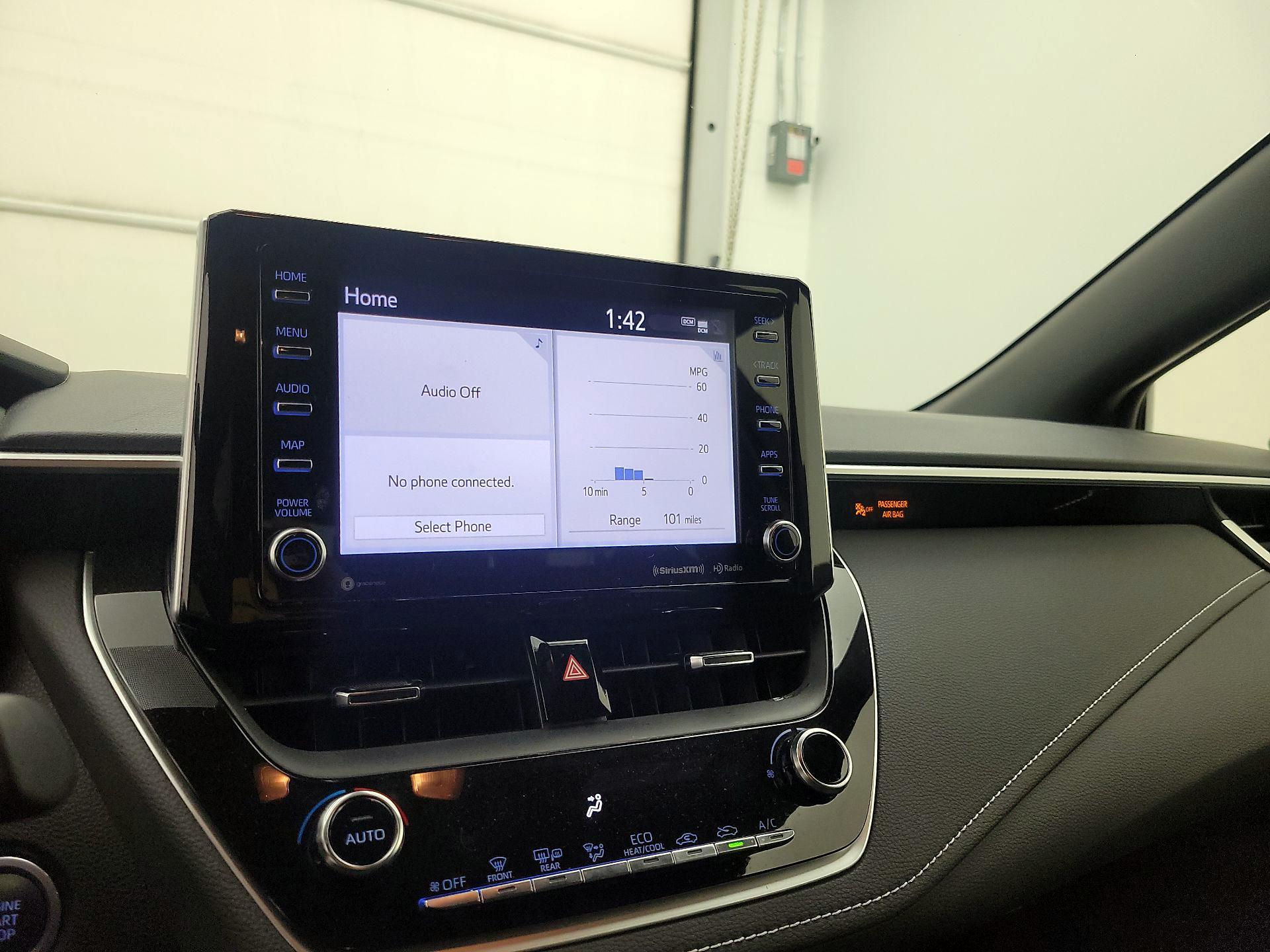 Thumbnail: 2021 Toyota Corolla - 16