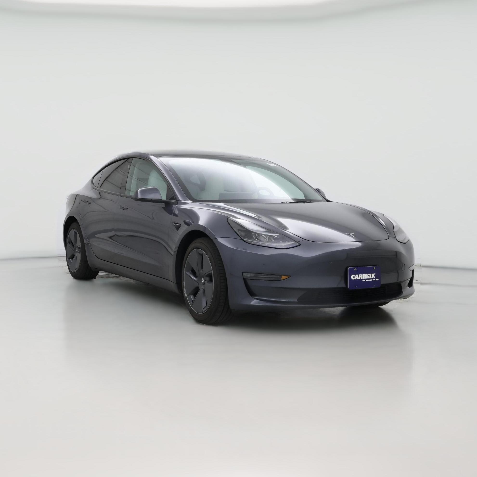 Thumbnail: 2023 Tesla Model 3 - 1