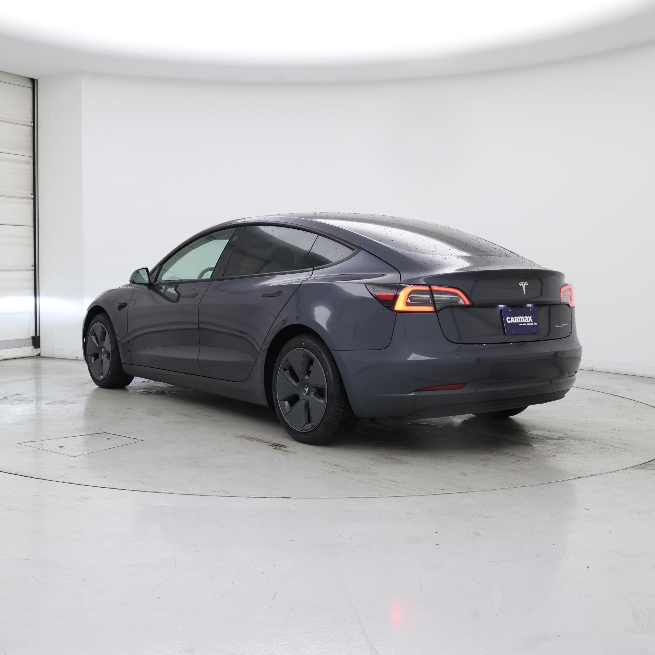 Thumbnail: 2022 Tesla Model 3 - 2