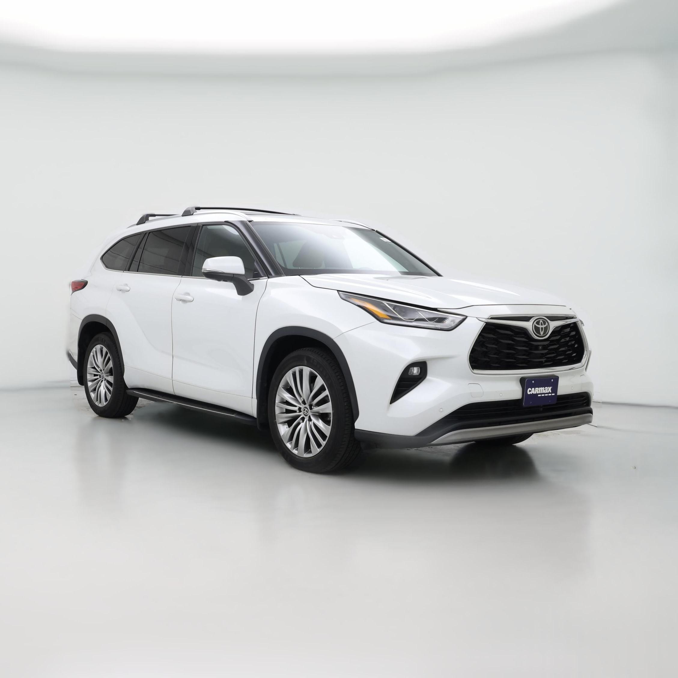 Thumbnail: 2023 Toyota Highlander - 1