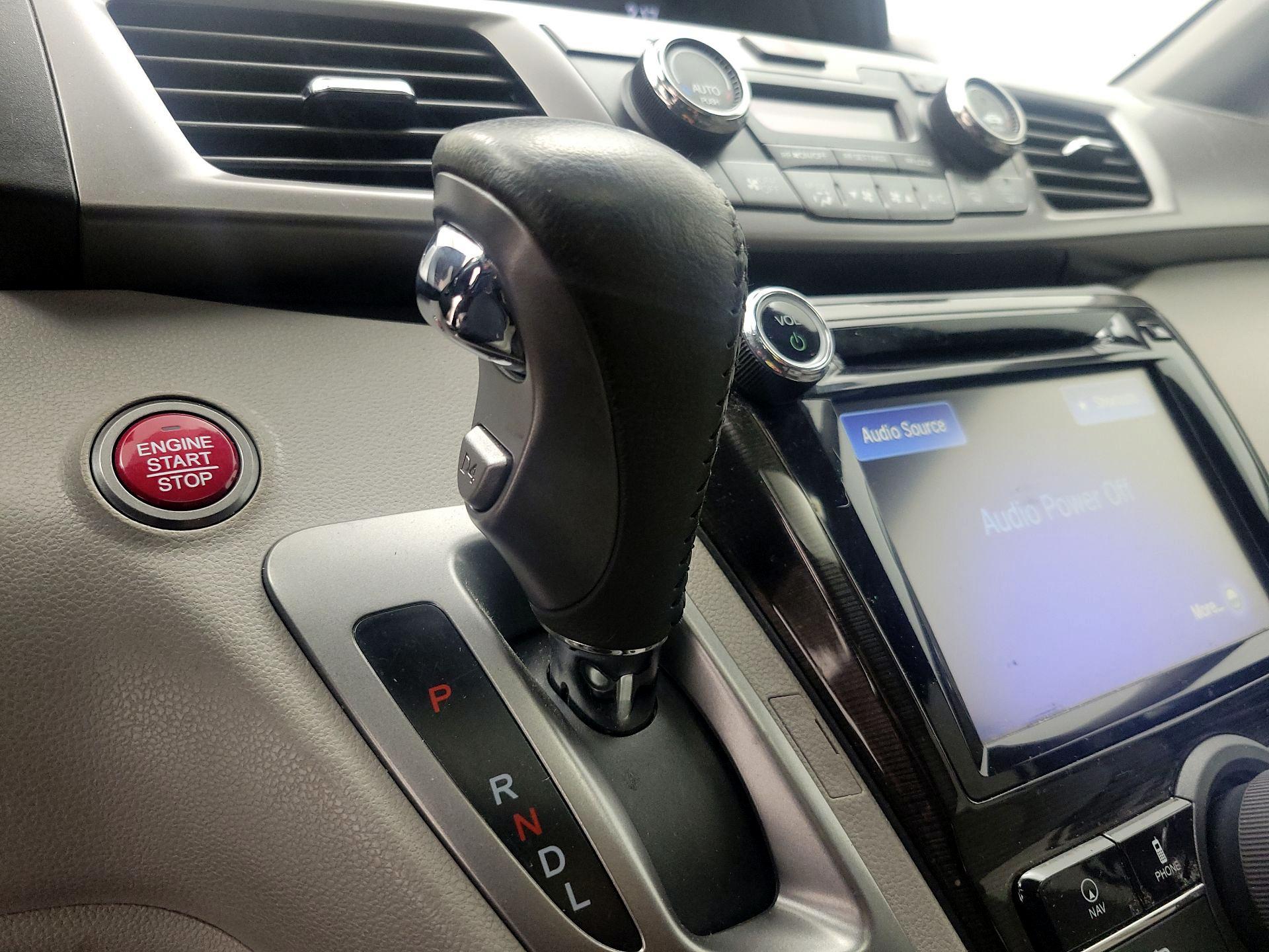 Thumbnail: 2017 Honda Odyssey - 17