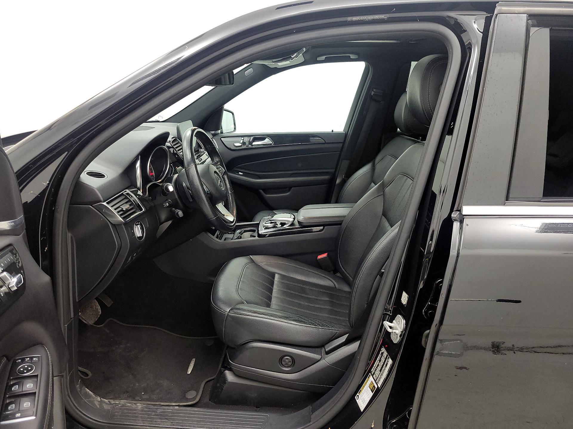 Thumbnail: 2017 Mercedes-Benz GLE - 11