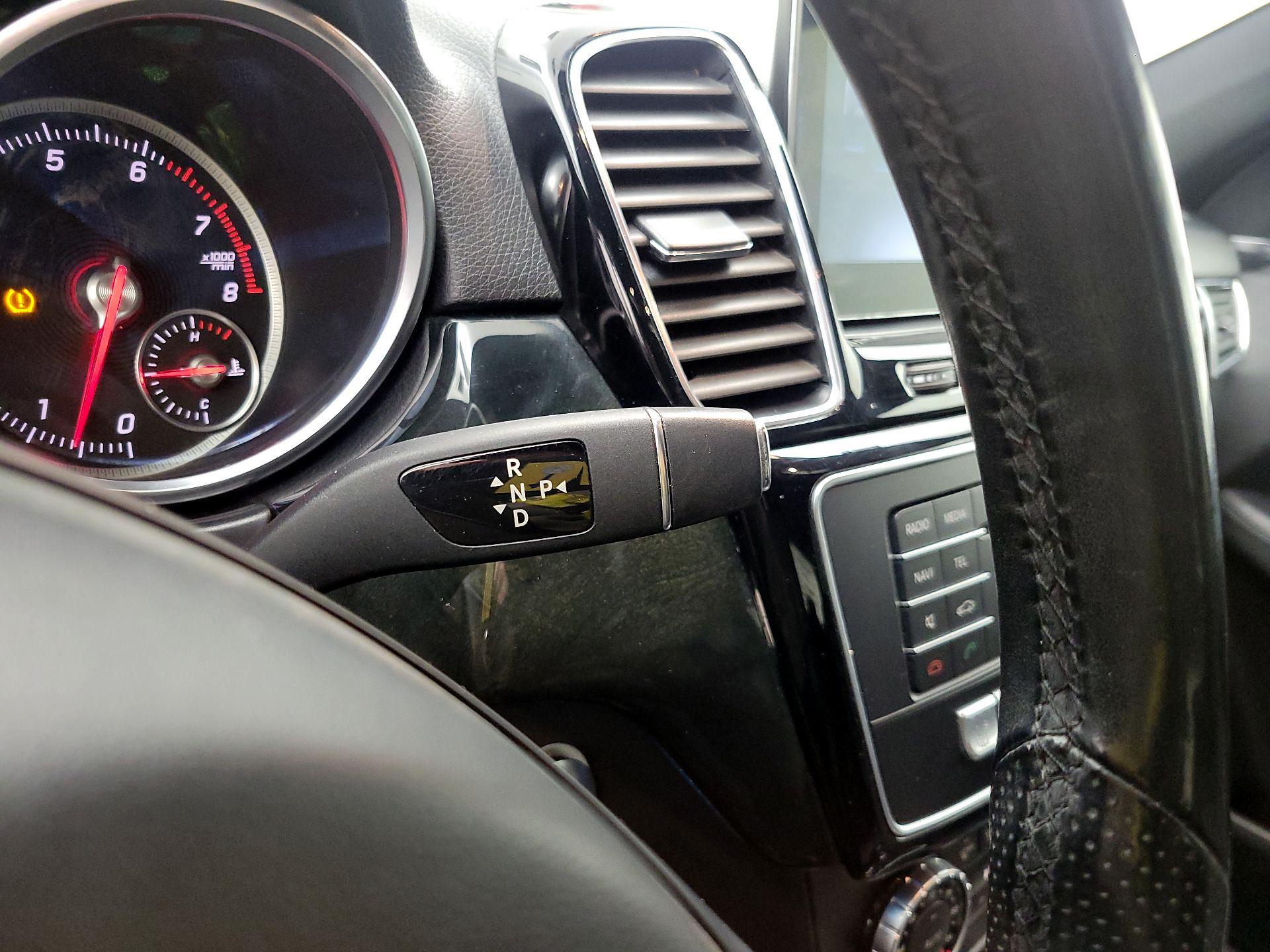 Thumbnail: 2017 Mercedes-Benz GLE - 18