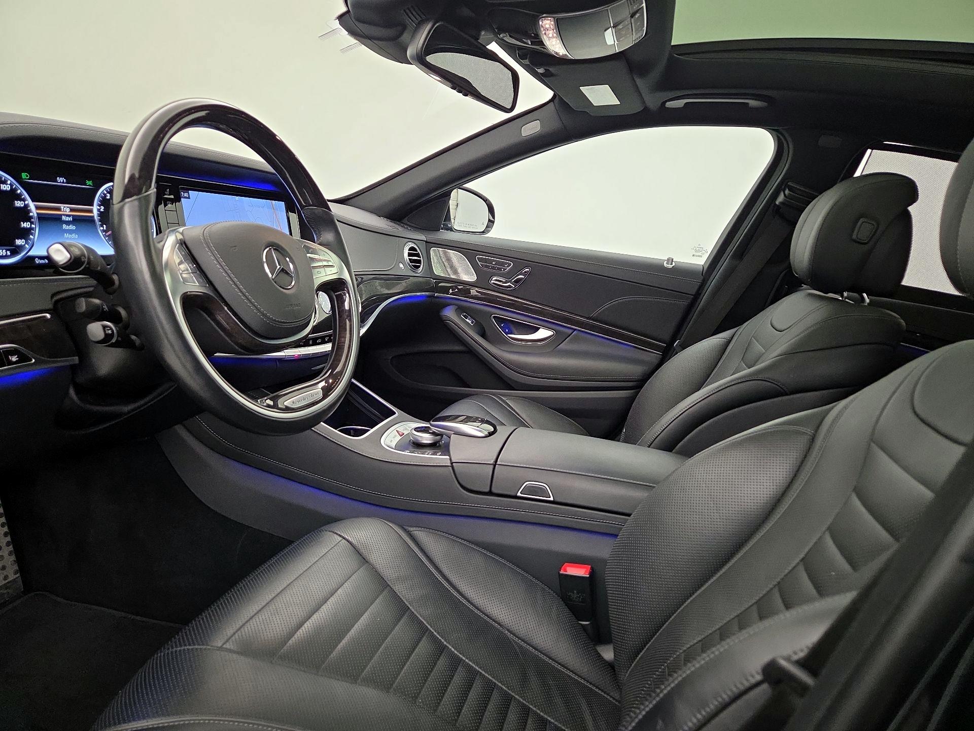 Thumbnail: 2016 Mercedes-Benz S-Class - 11