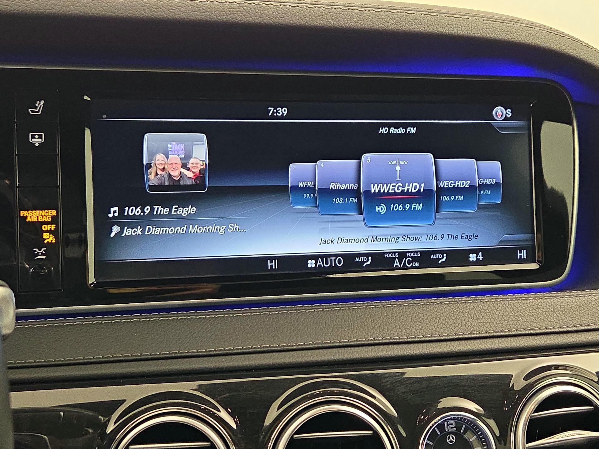 Thumbnail: 2016 Mercedes-Benz S-Class - 16