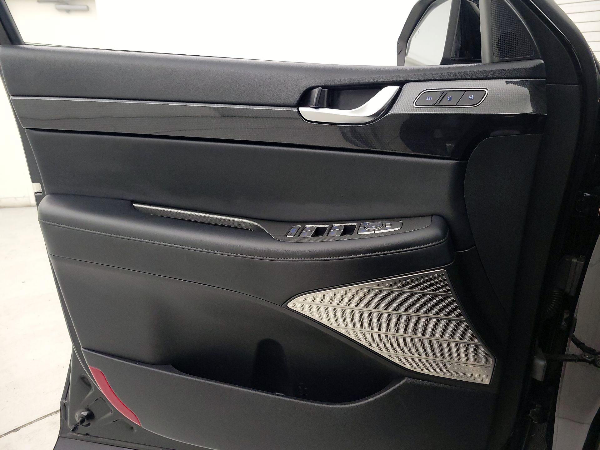 Thumbnail: 2021 Hyundai Palisade - 12