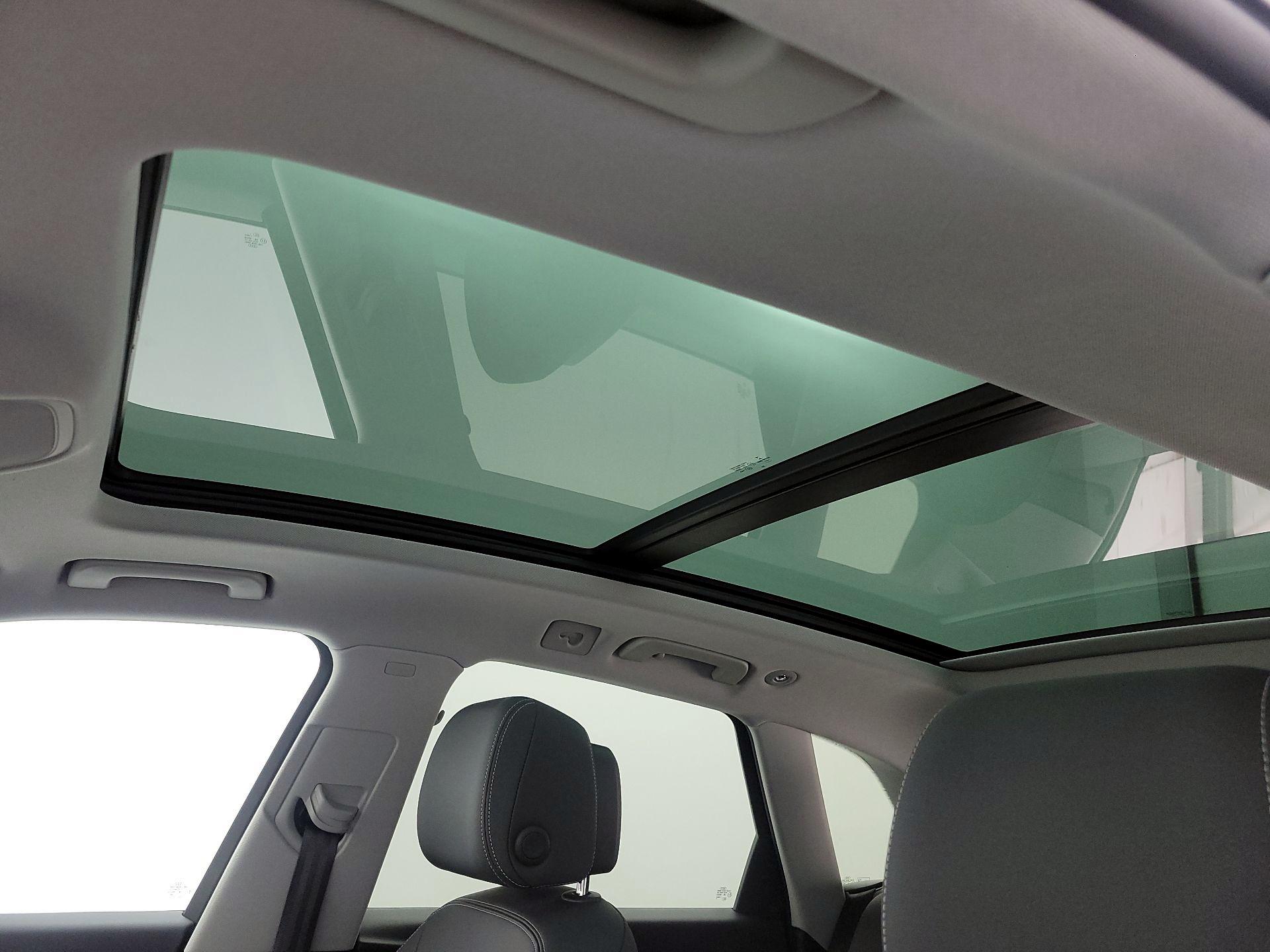 Thumbnail: 2021 Audi Q5 - 12