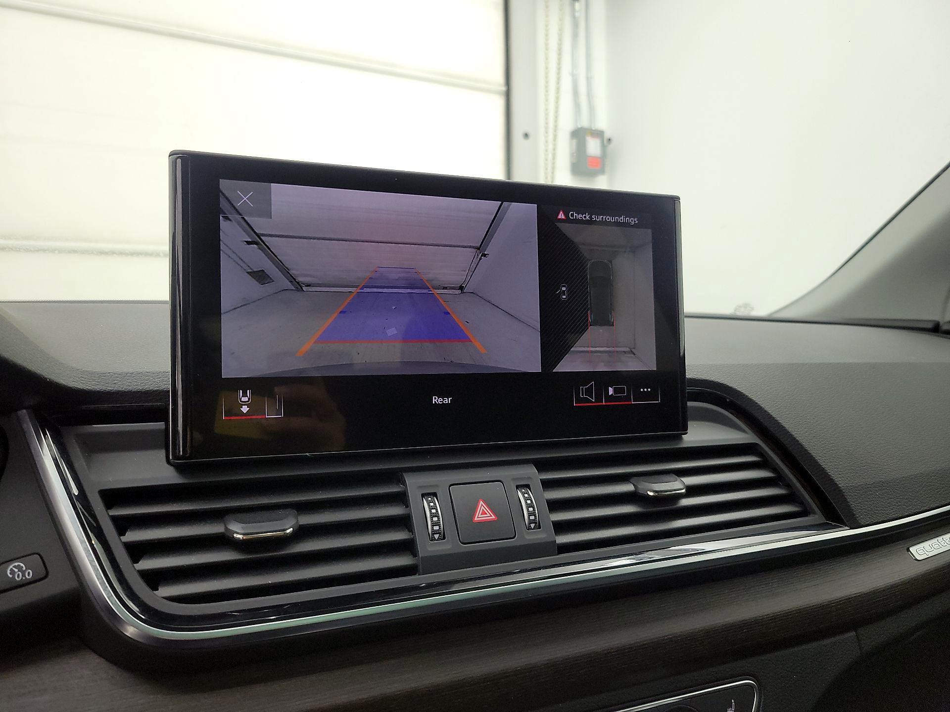 Thumbnail: 2021 Audi Q5 - 15