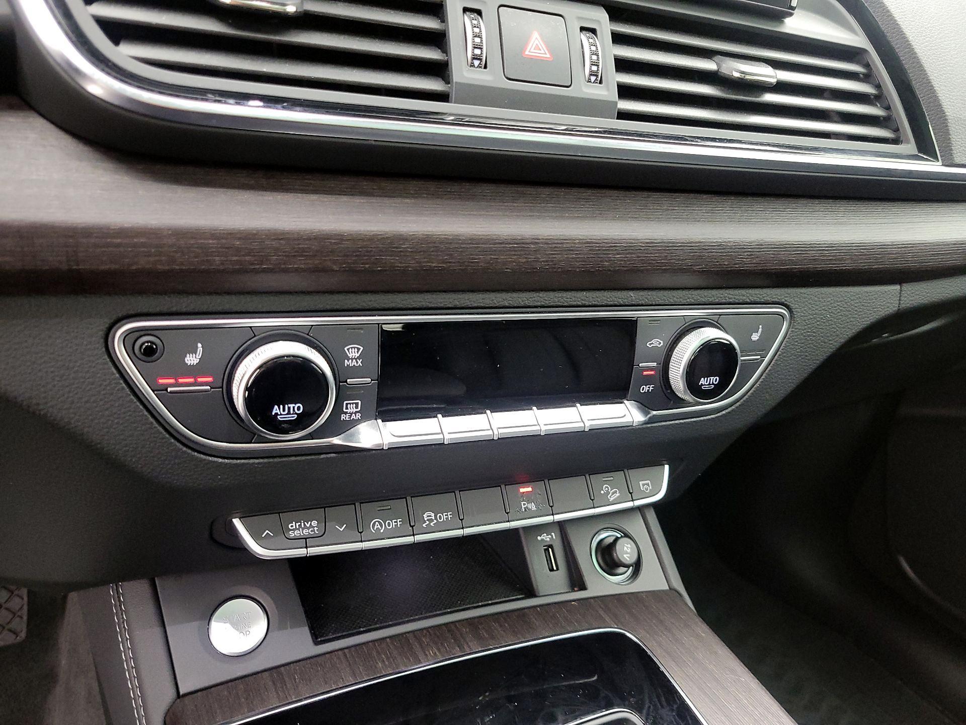 Thumbnail: 2021 Audi Q5 - 17