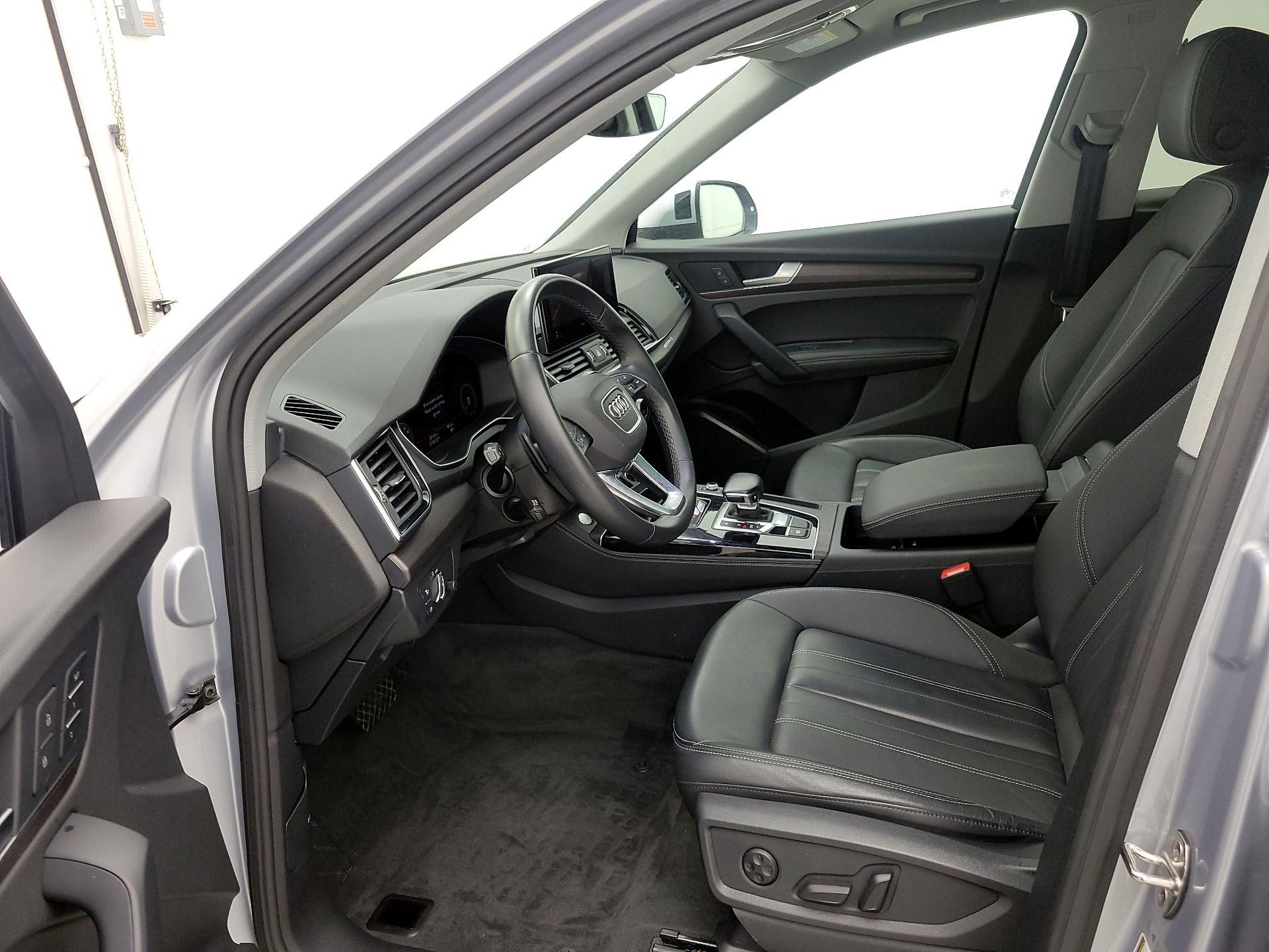 Thumbnail: 2021 Audi Q5 - 19