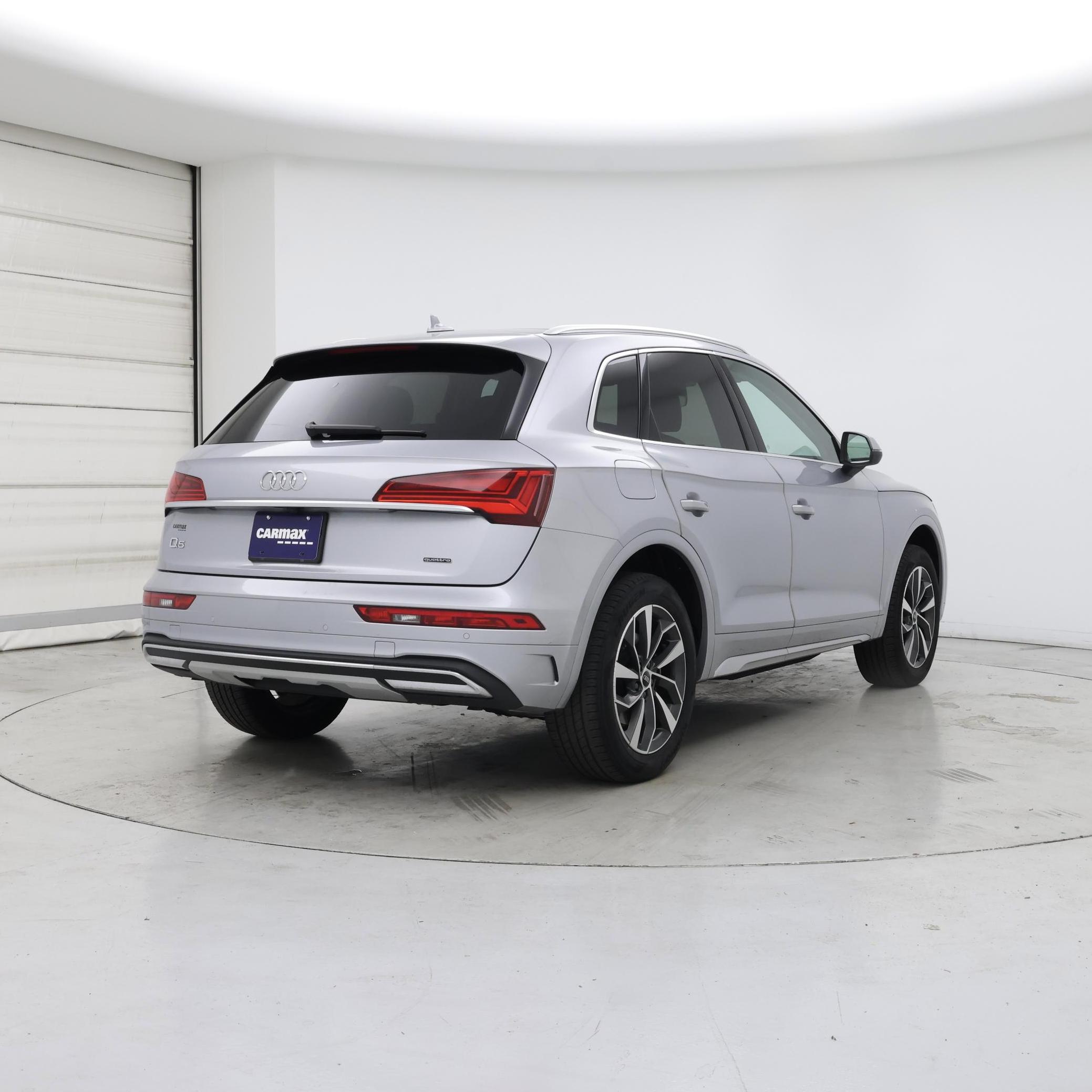 Thumbnail: 2021 Audi Q5 - 8