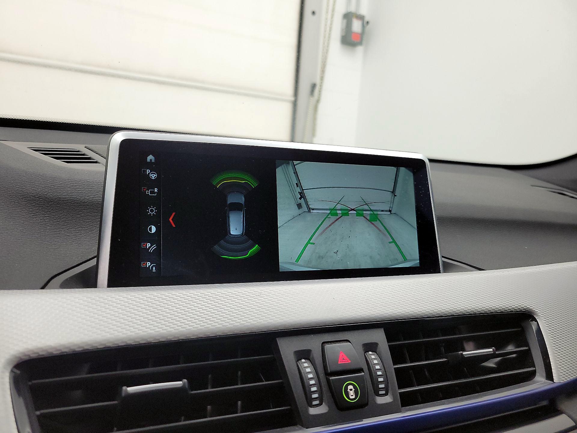 Thumbnail: 2019 BMW X1 - 15