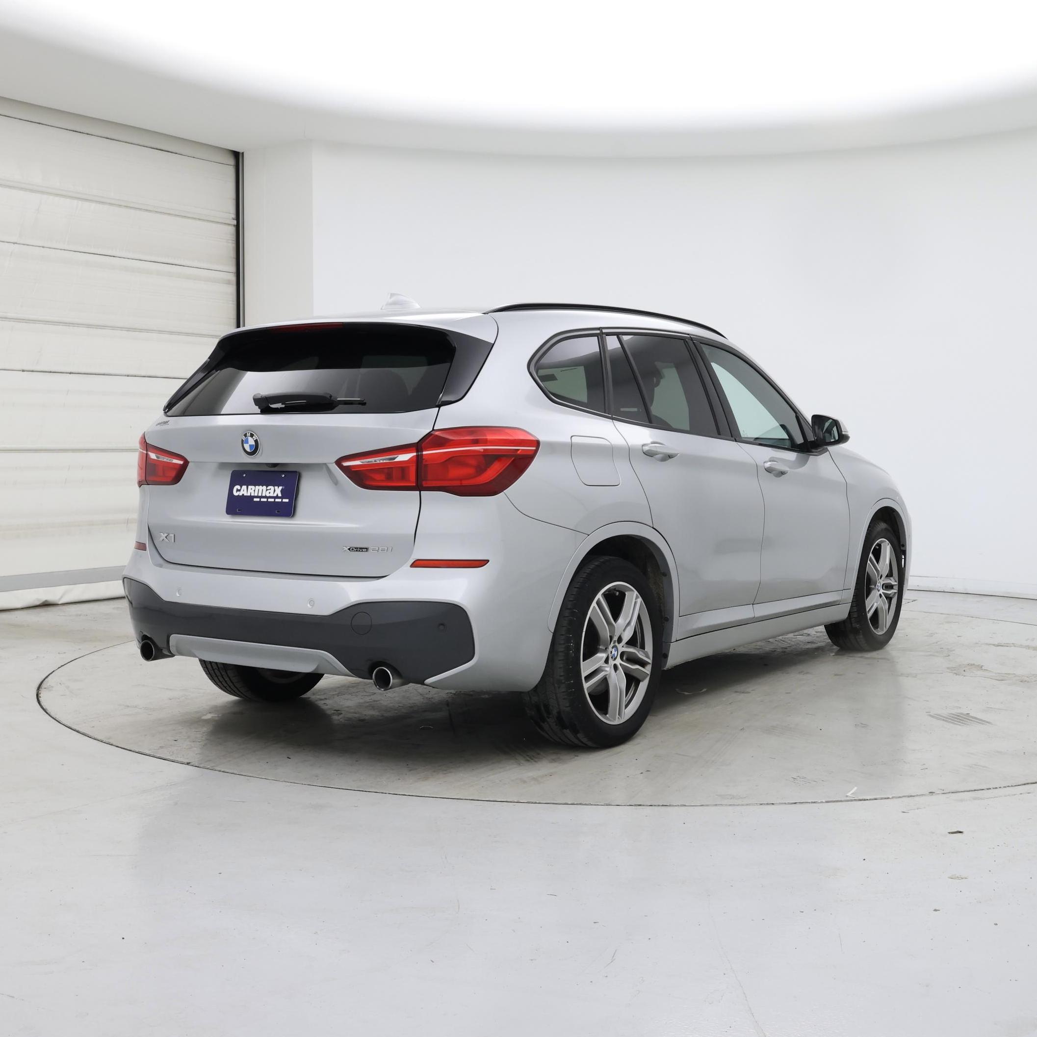 Thumbnail: 2019 BMW X1 - 8