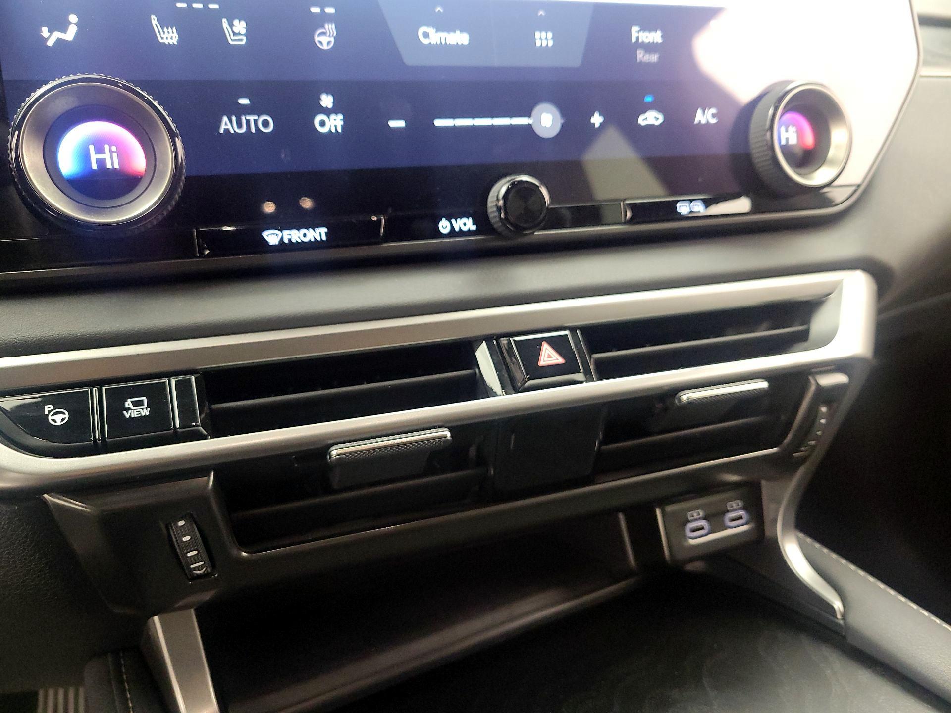 Thumbnail: 2023 Lexus RX - 17