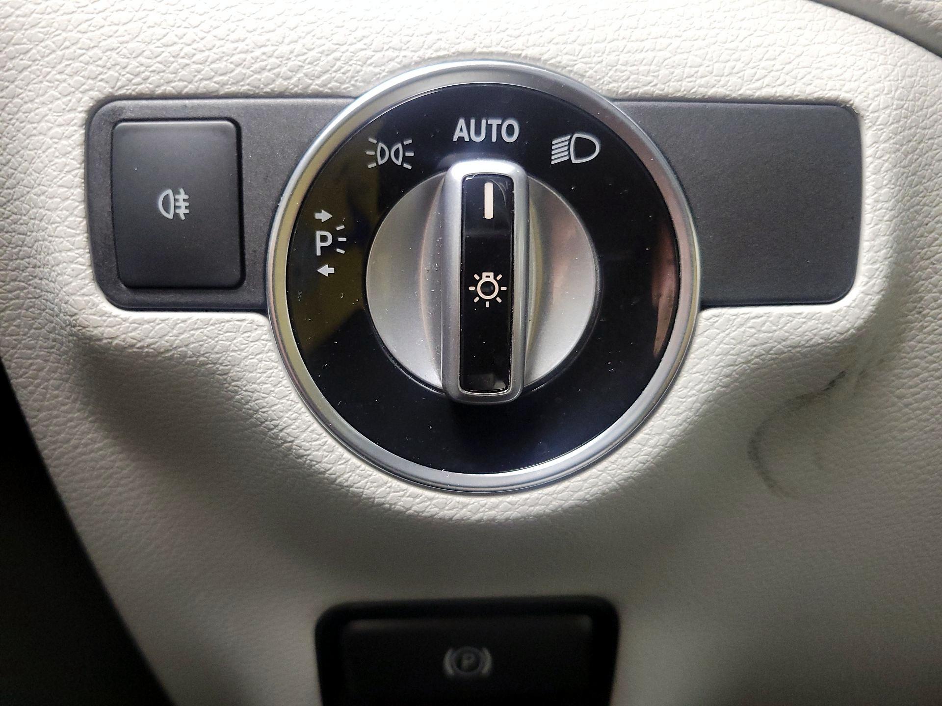 Thumbnail: 2019 Mercedes-Benz CLA - 13