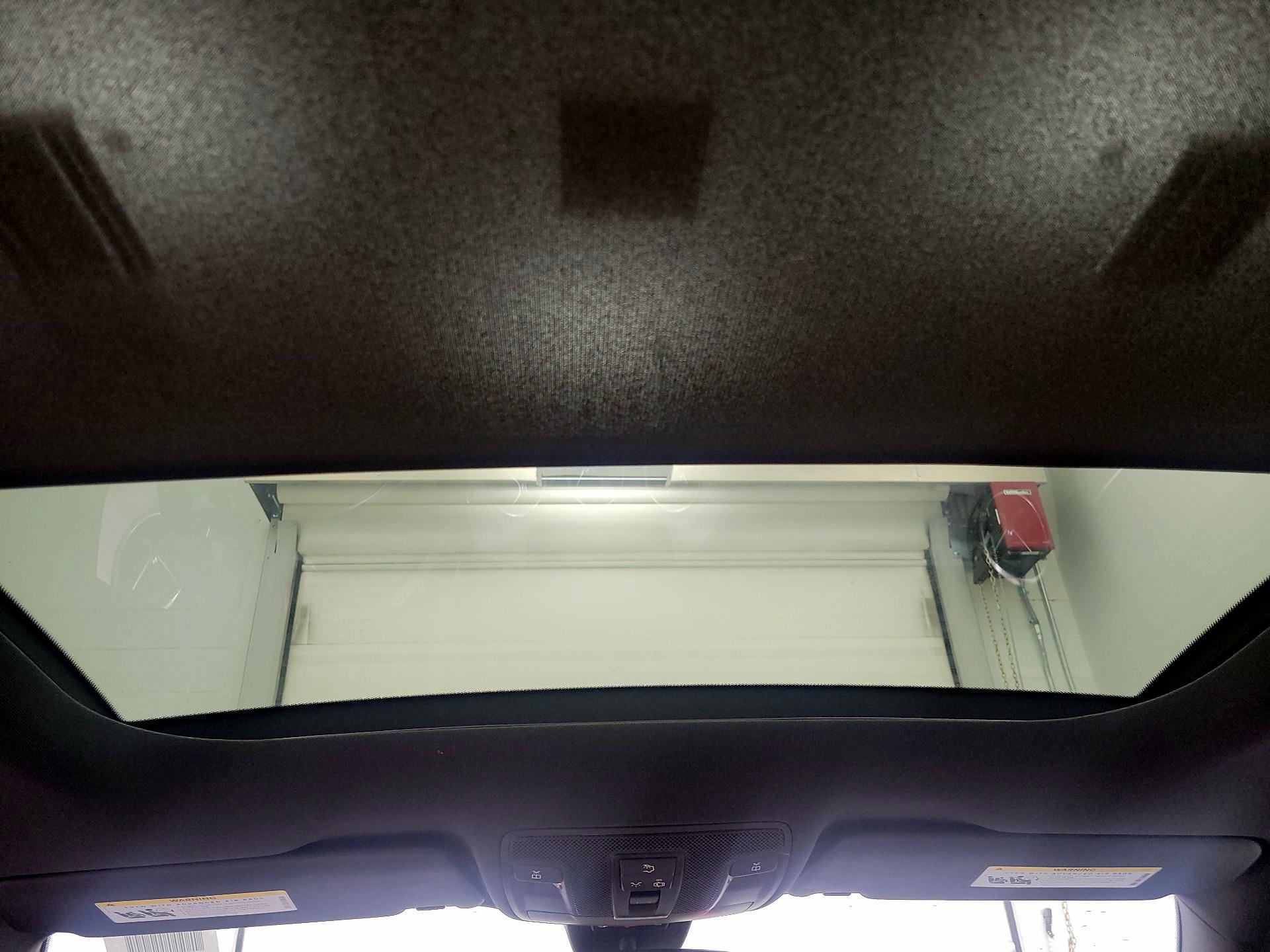 Thumbnail: 2019 Mercedes-Benz CLA - 19