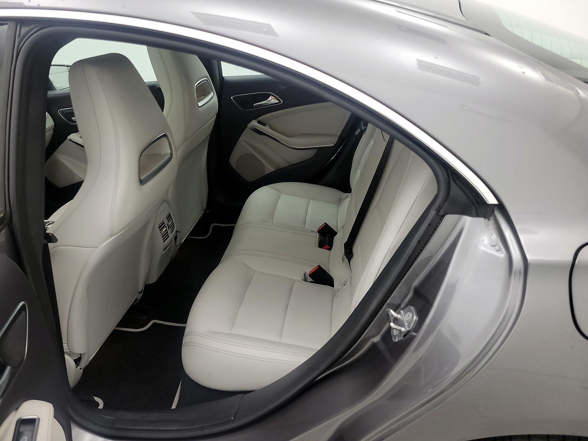 Thumbnail: 2019 Mercedes-Benz CLA - 20