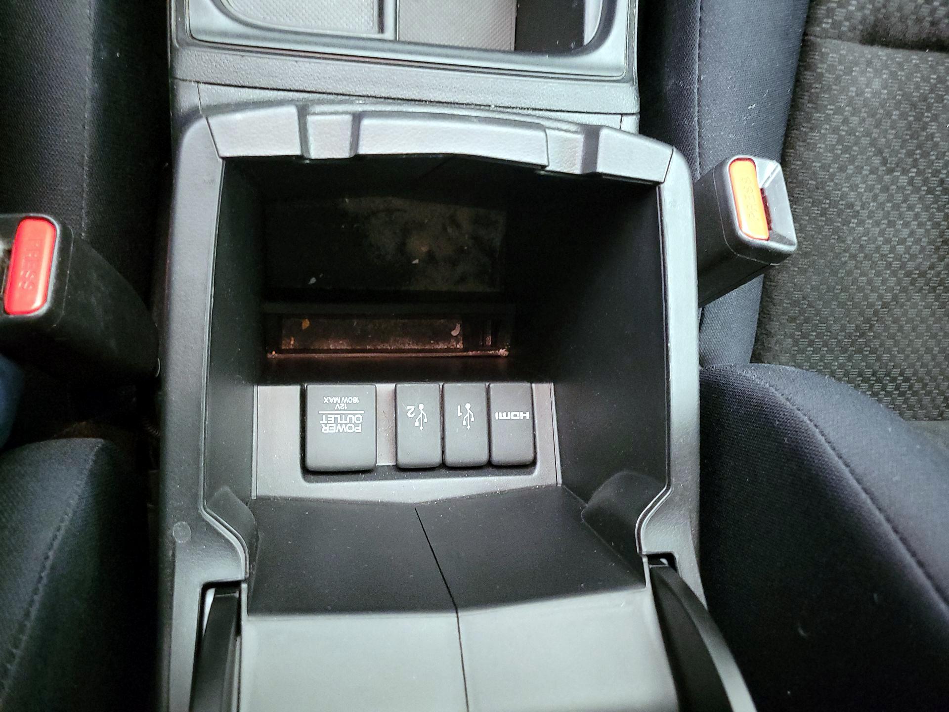 Thumbnail: 2016 Honda CR-V - 18