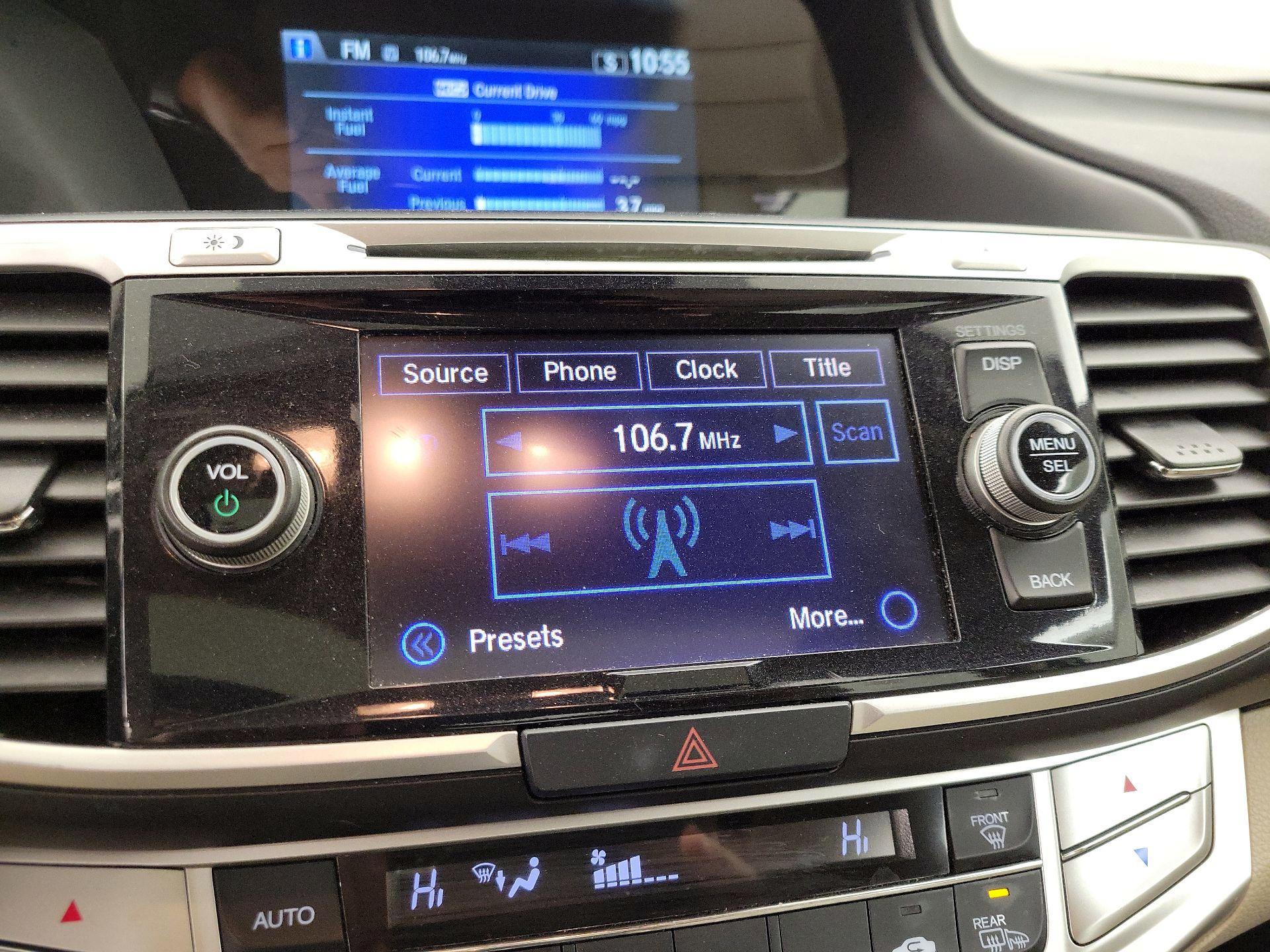 Thumbnail: 2015 Honda Accord - 15