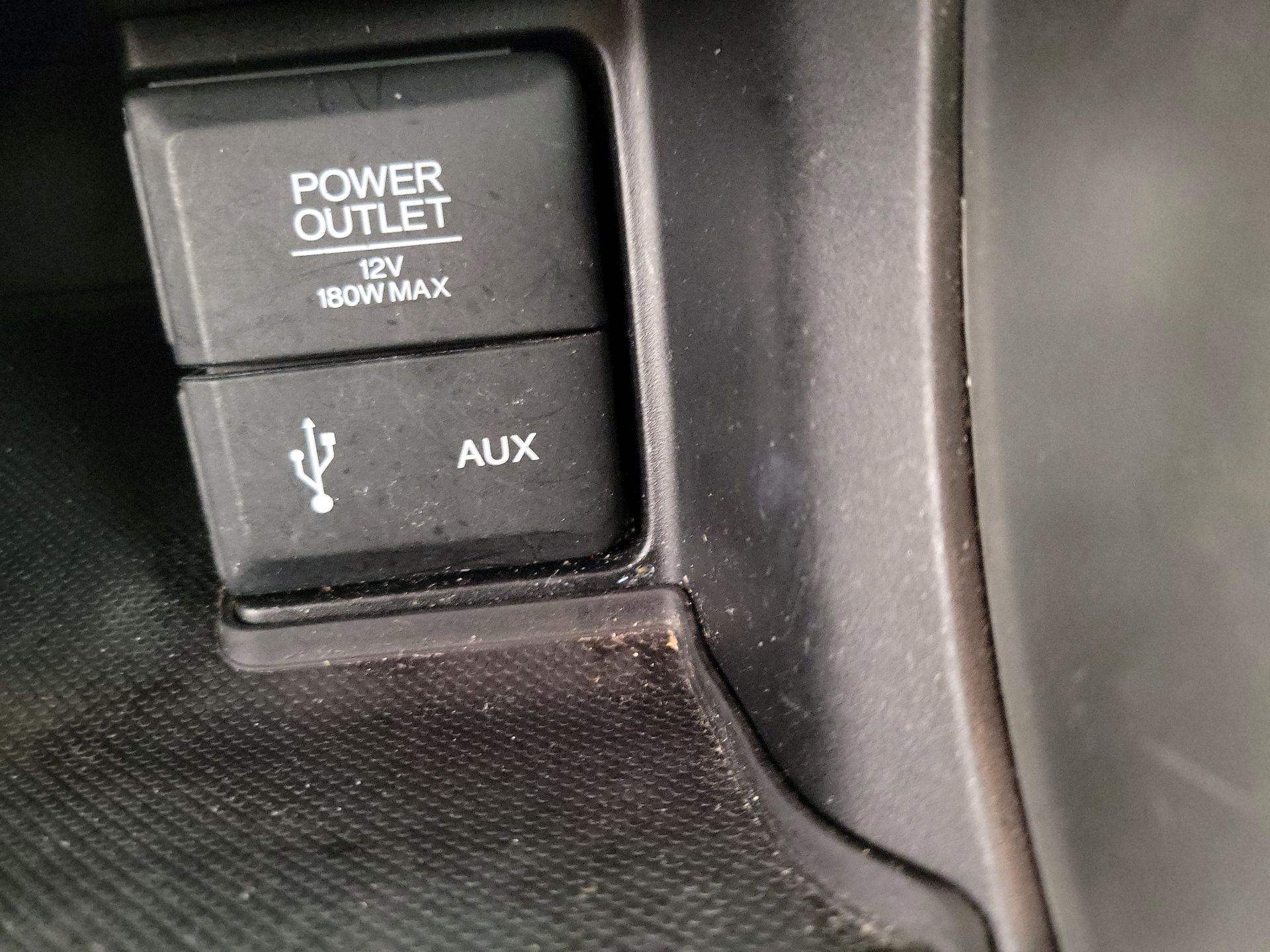 Thumbnail: 2015 Honda Accord - 18