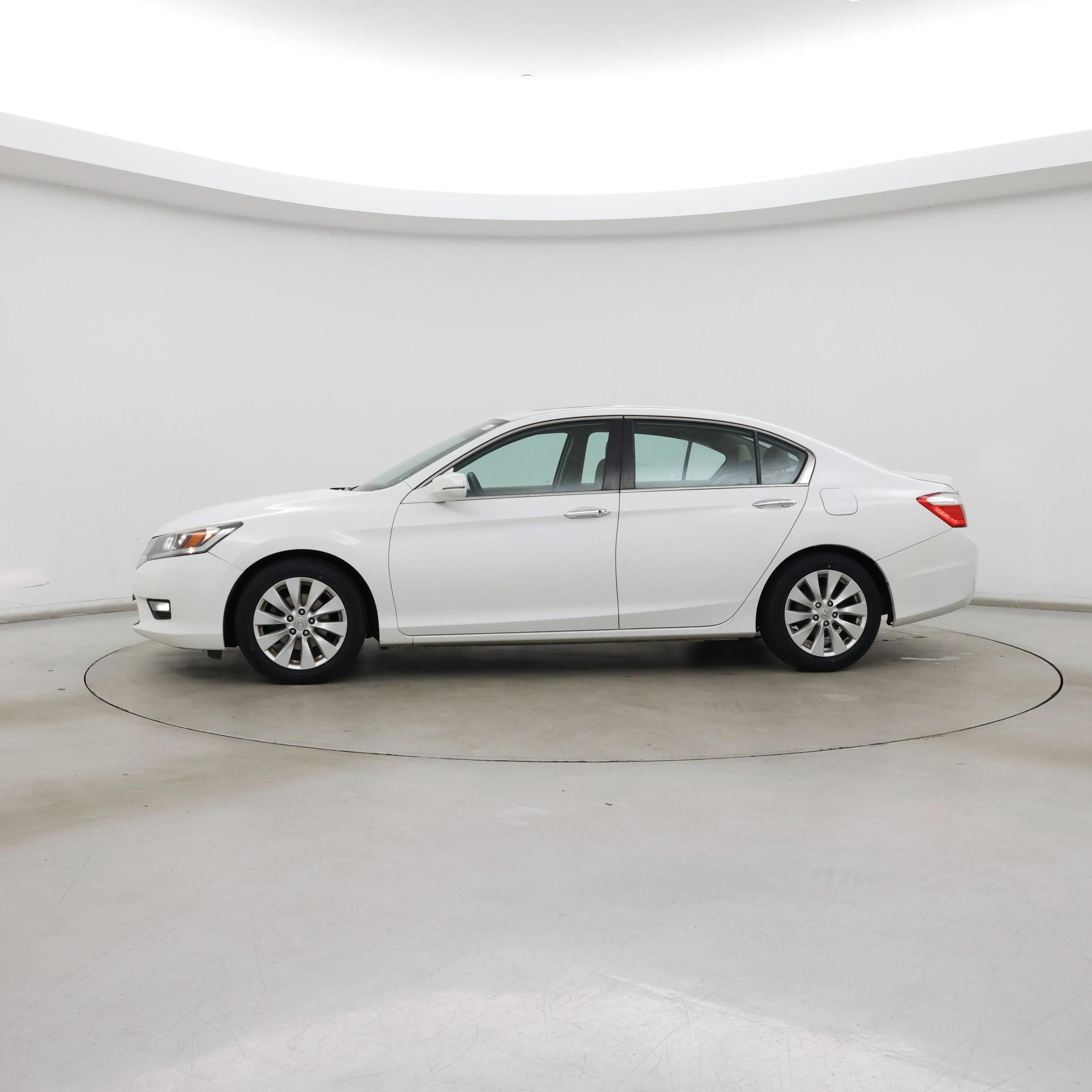 Thumbnail: 2015 Honda Accord - 3