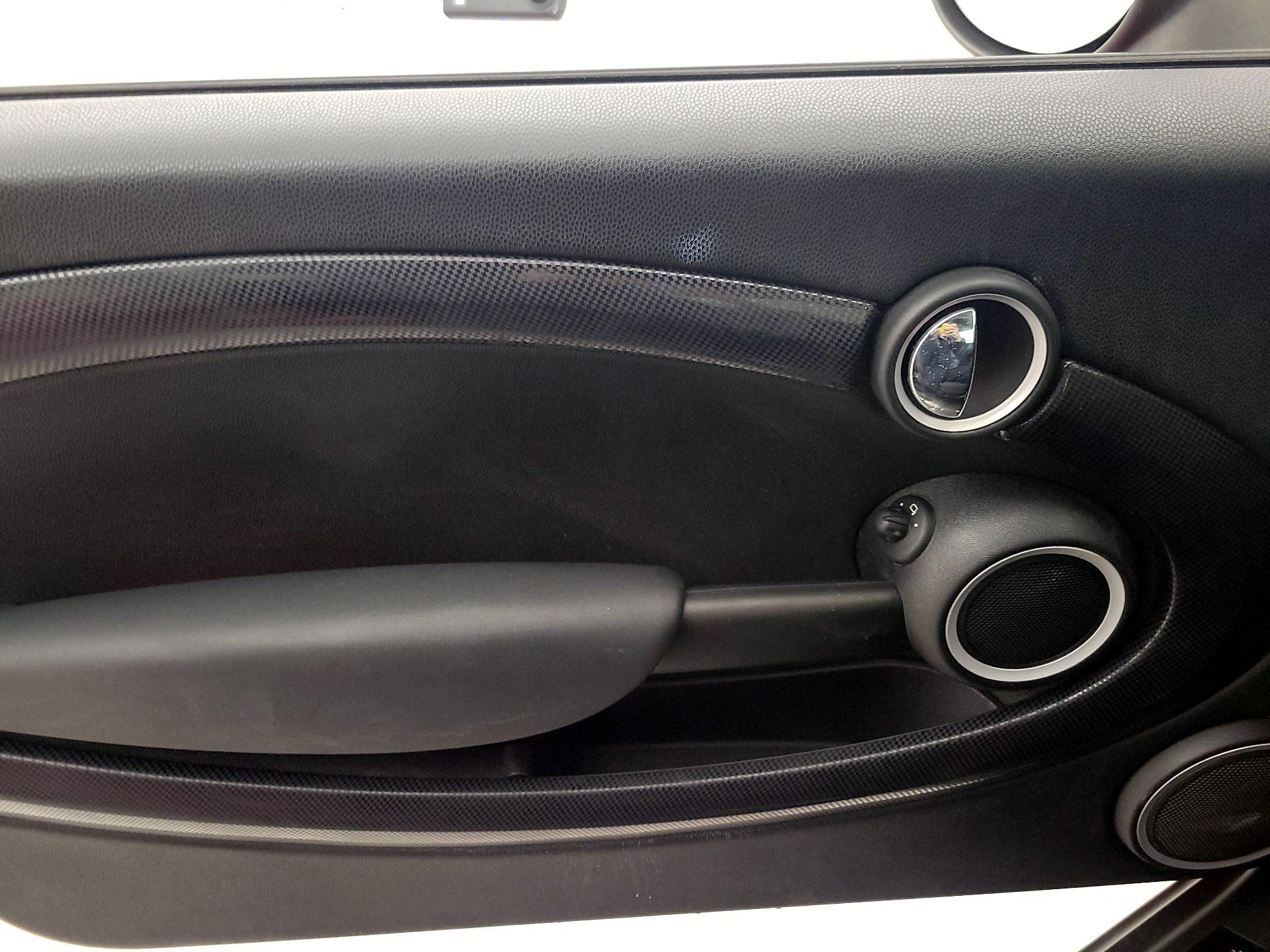 Thumbnail: 2015 MINI Cooper - 12