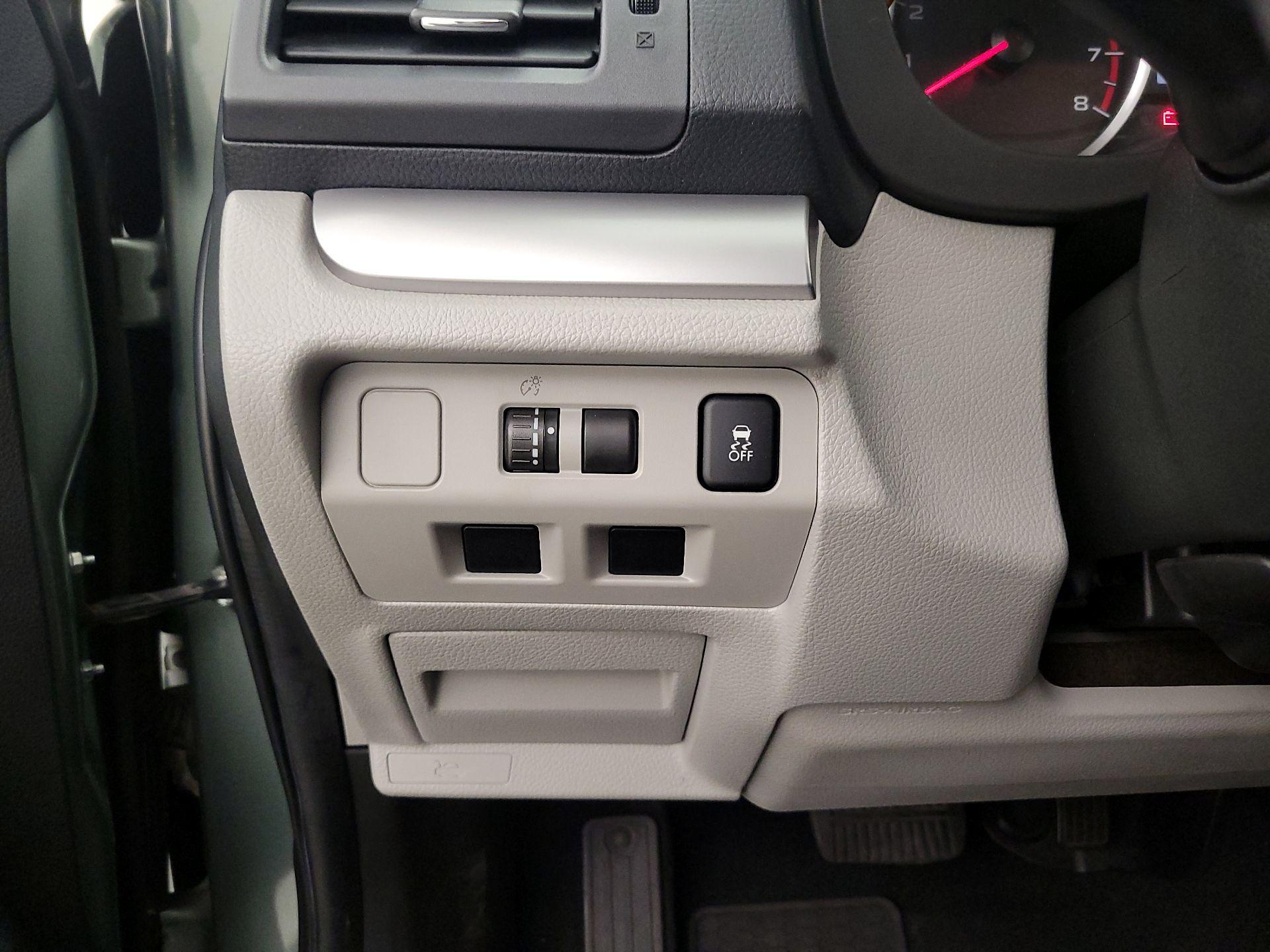 Thumbnail: 2015 Subaru Forester - 13