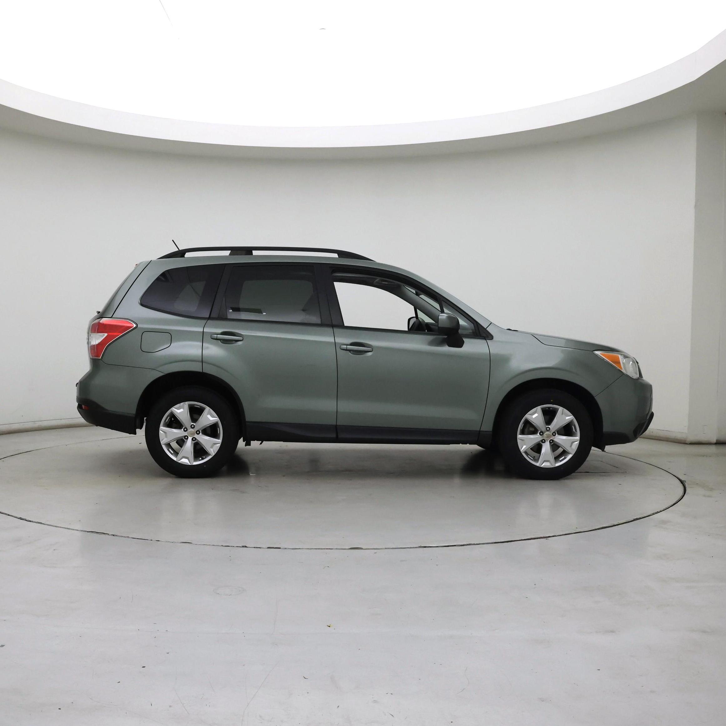 Thumbnail: 2015 Subaru Forester - 7