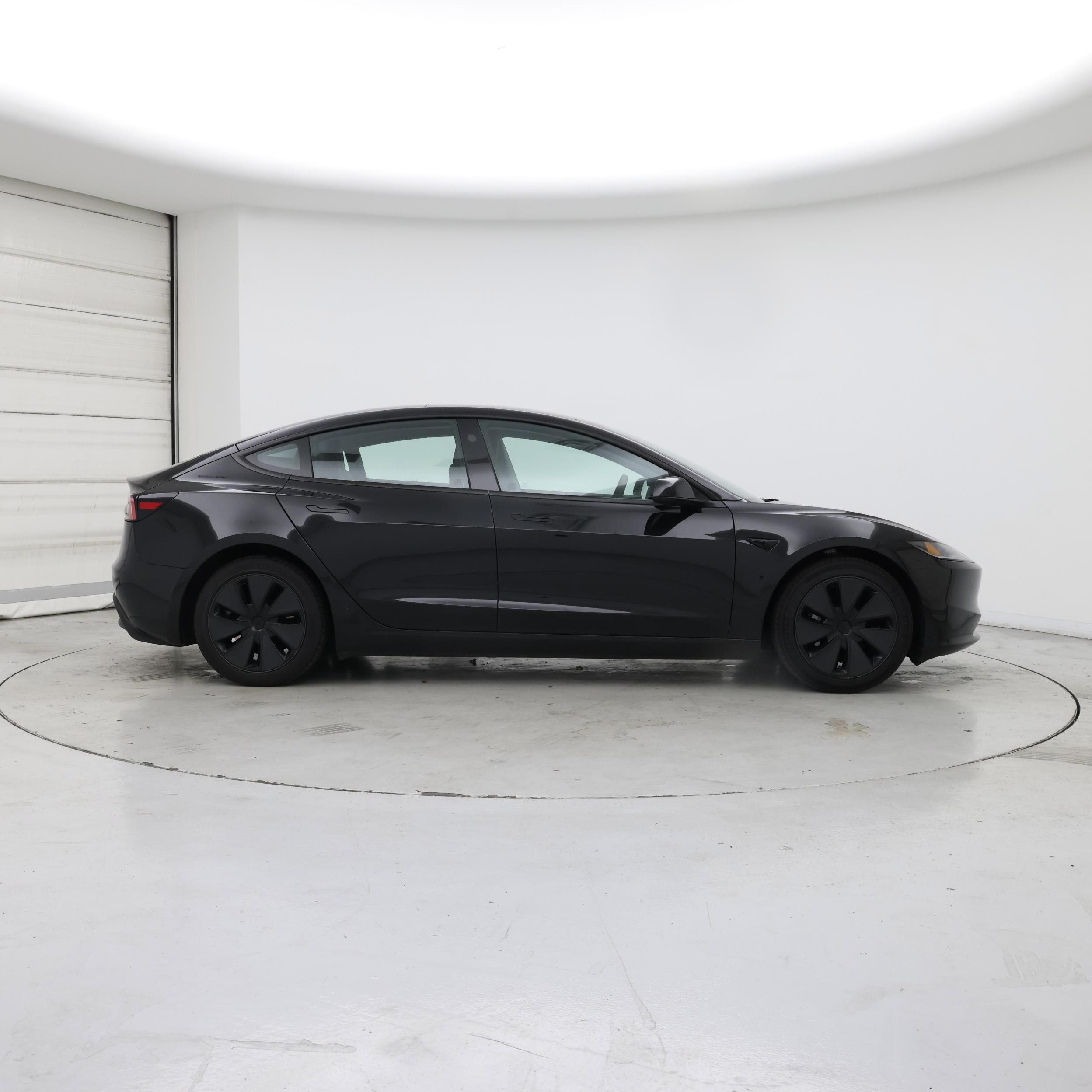 Thumbnail: 2025 Tesla Model 3 - 7