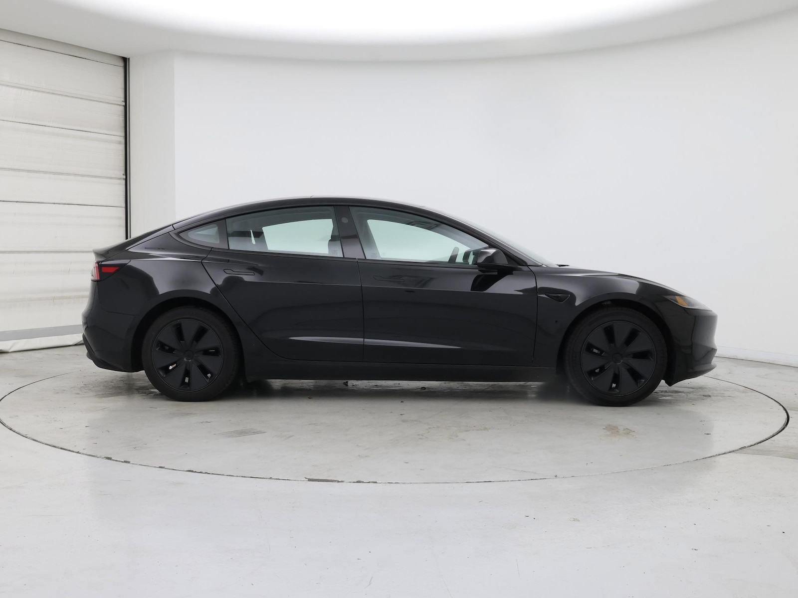 2025 Tesla Model 3 Long Range - Photo 8