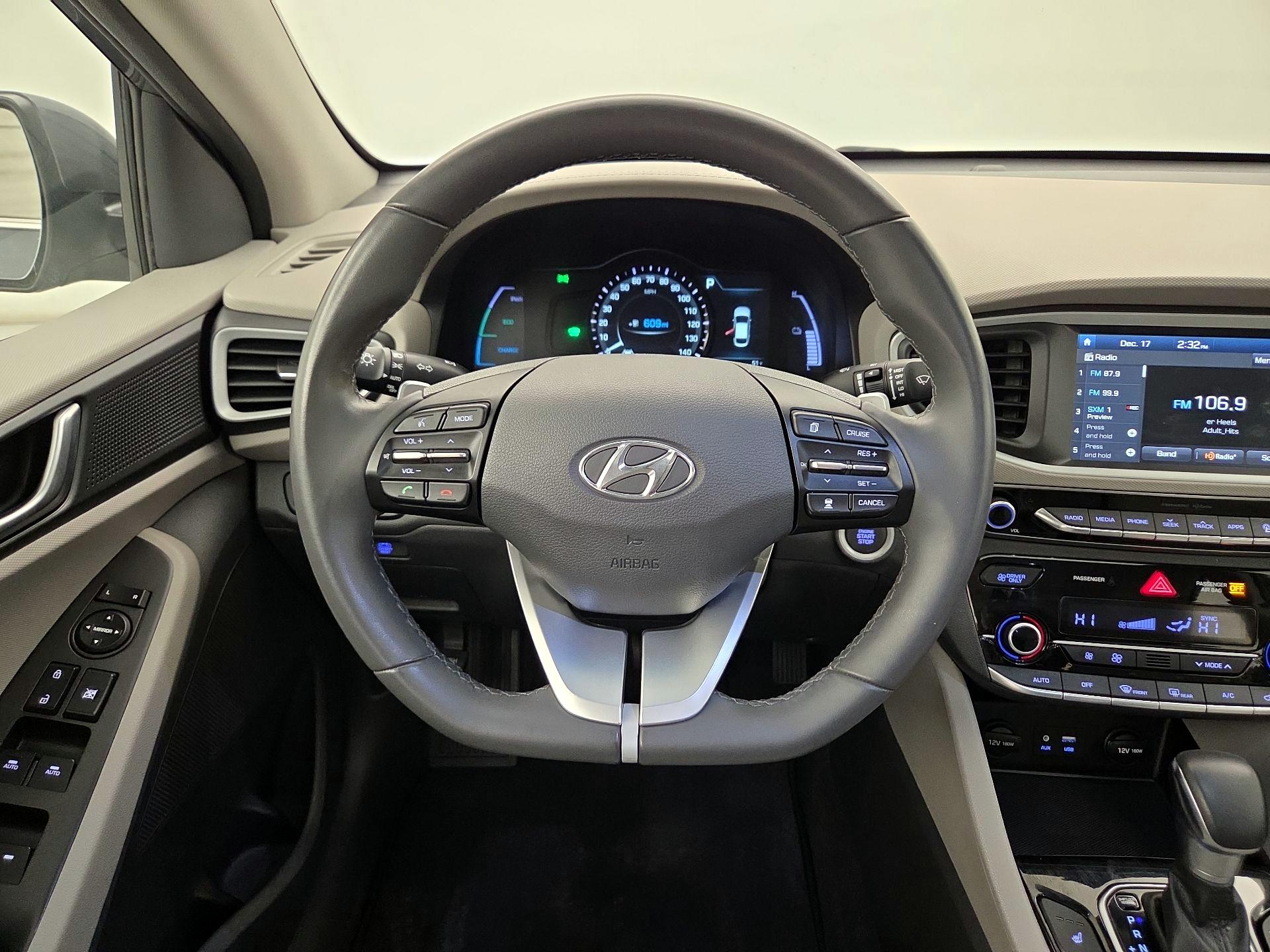 Thumbnail: 2019 Hyundai Ioniq - 10