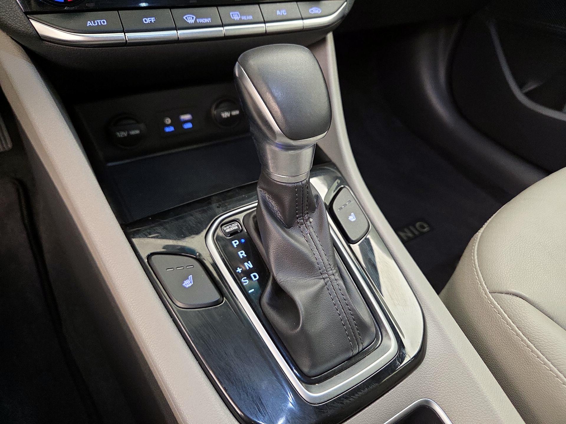 Thumbnail: 2019 Hyundai Ioniq - 17