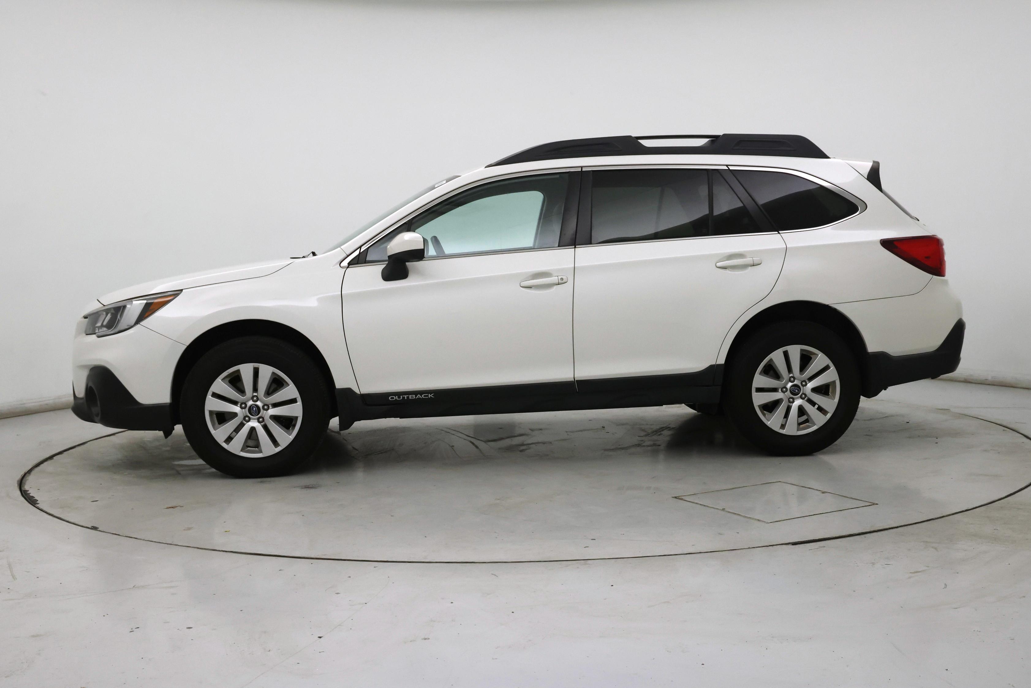 Thumbnail: 2018 Subaru Outback - 3