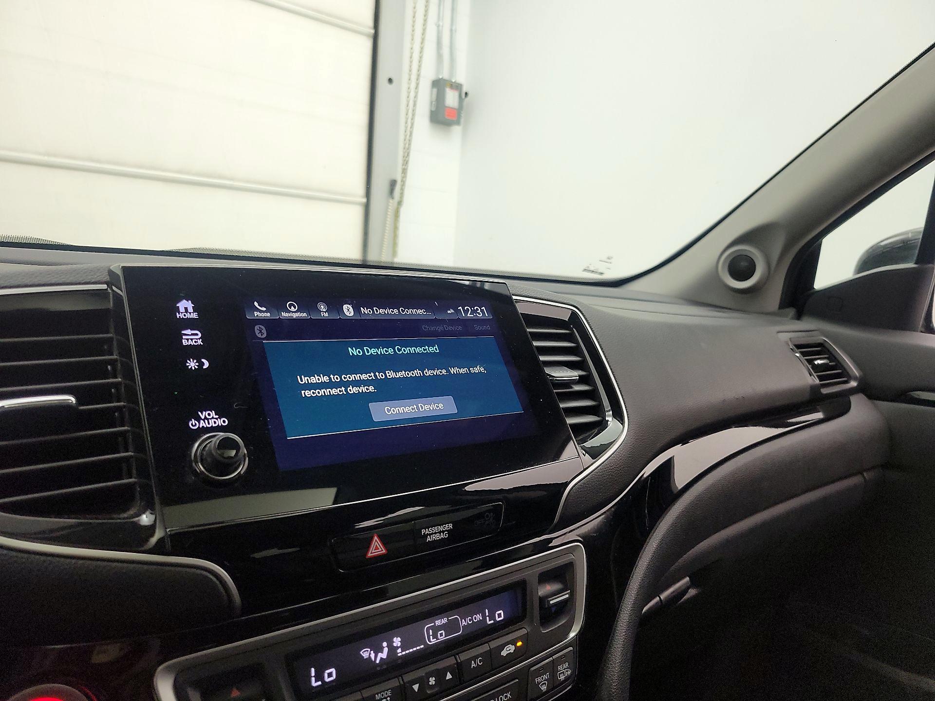 Thumbnail: 2020 Honda Pilot - 15