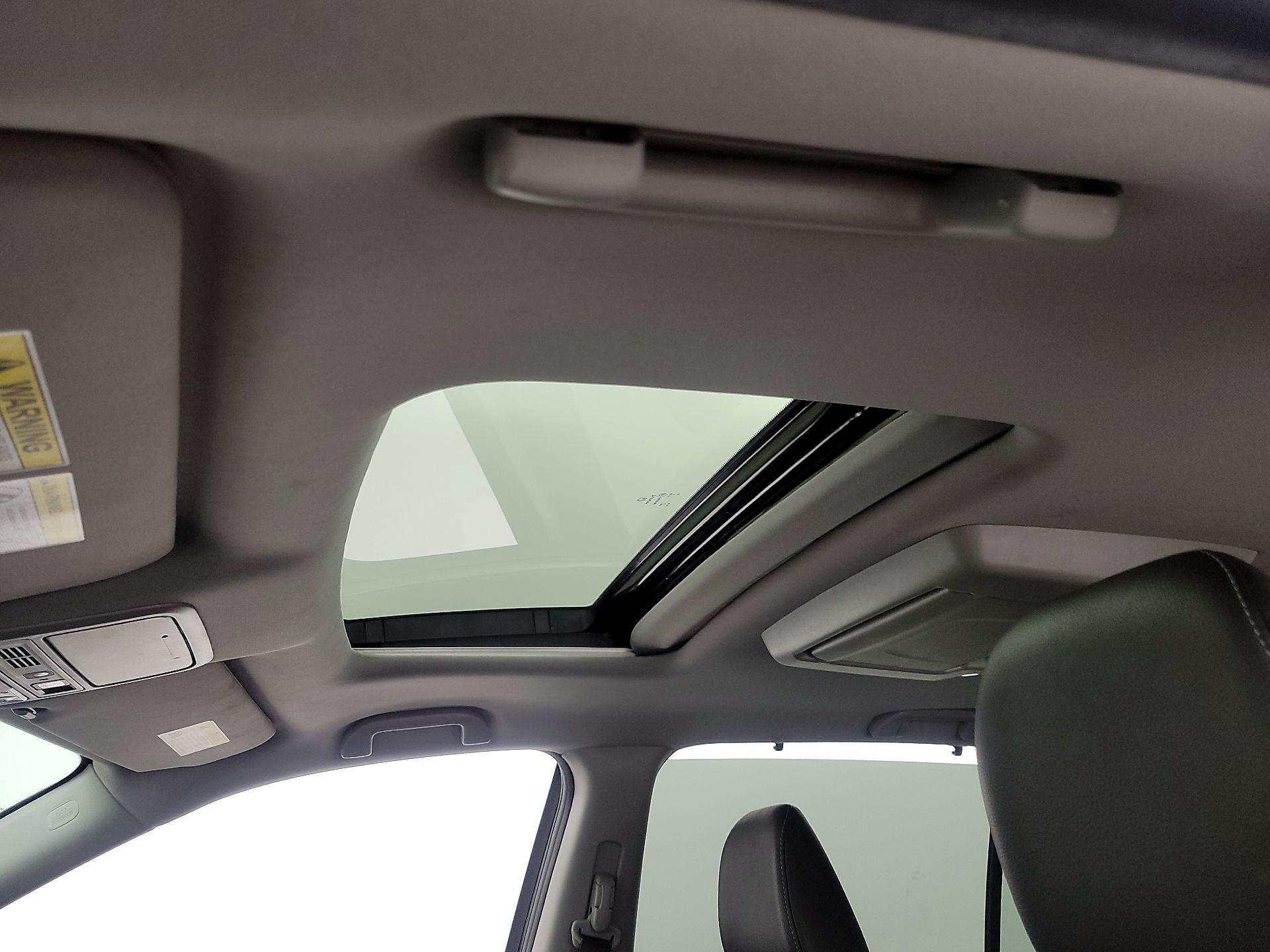 Thumbnail: 2020 Honda Pilot - 19