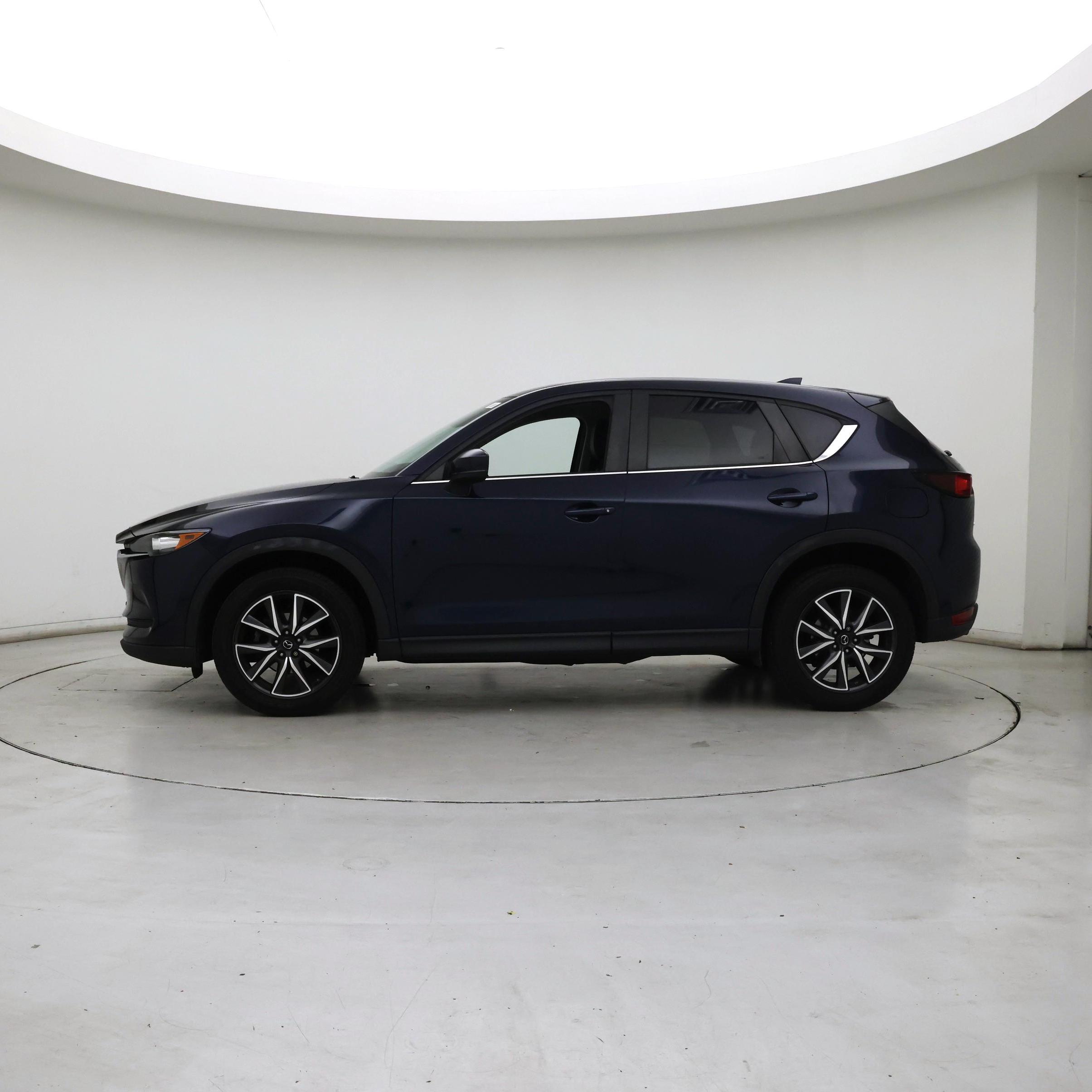 Thumbnail: 2018 Mazda CX-5 - 3