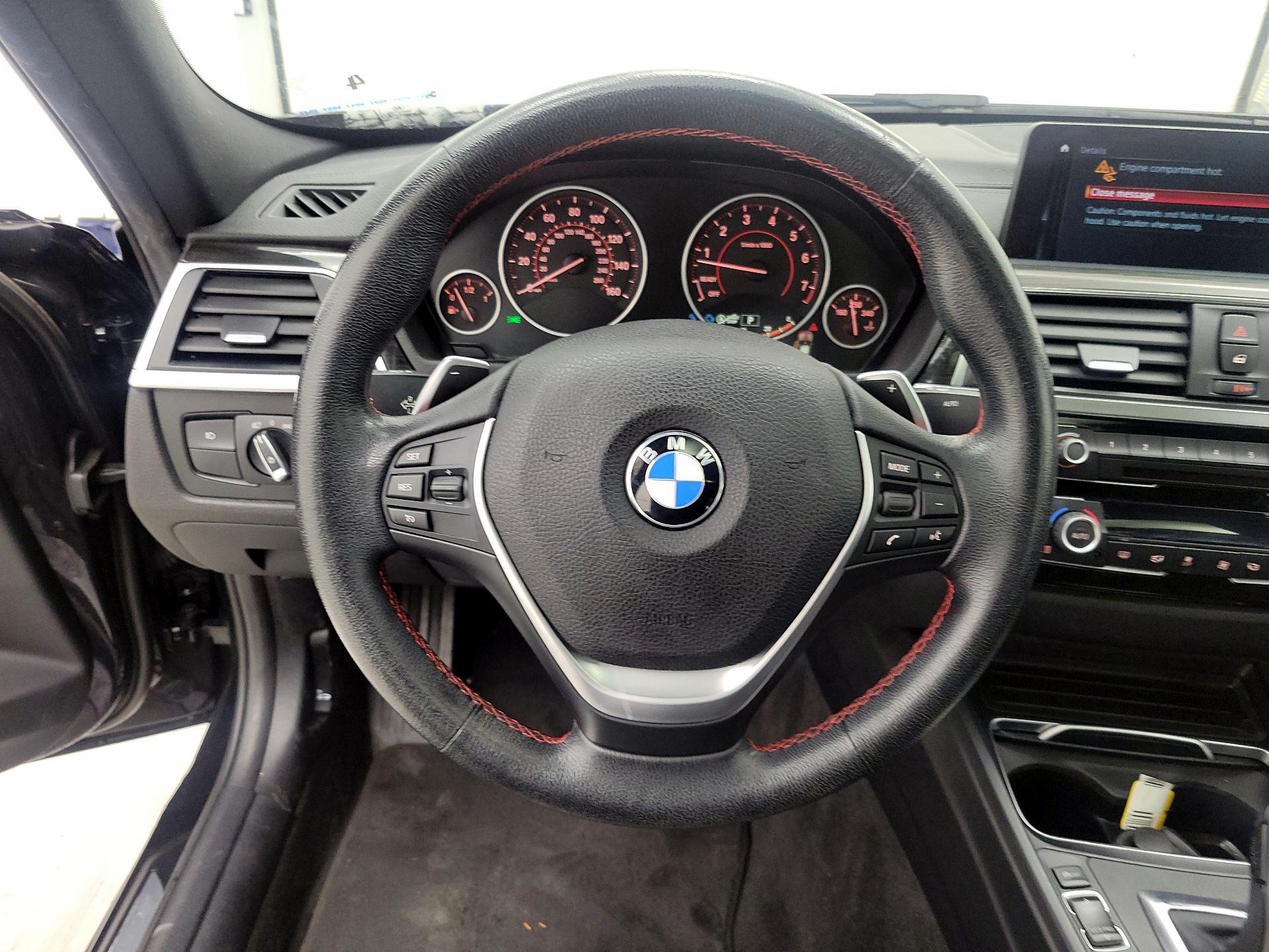 Thumbnail: 2018 BMW 3 Series - 10