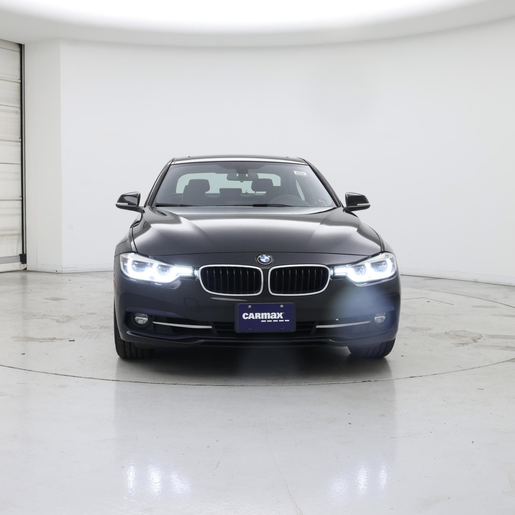 Thumbnail: 2018 BMW 3 Series - 5