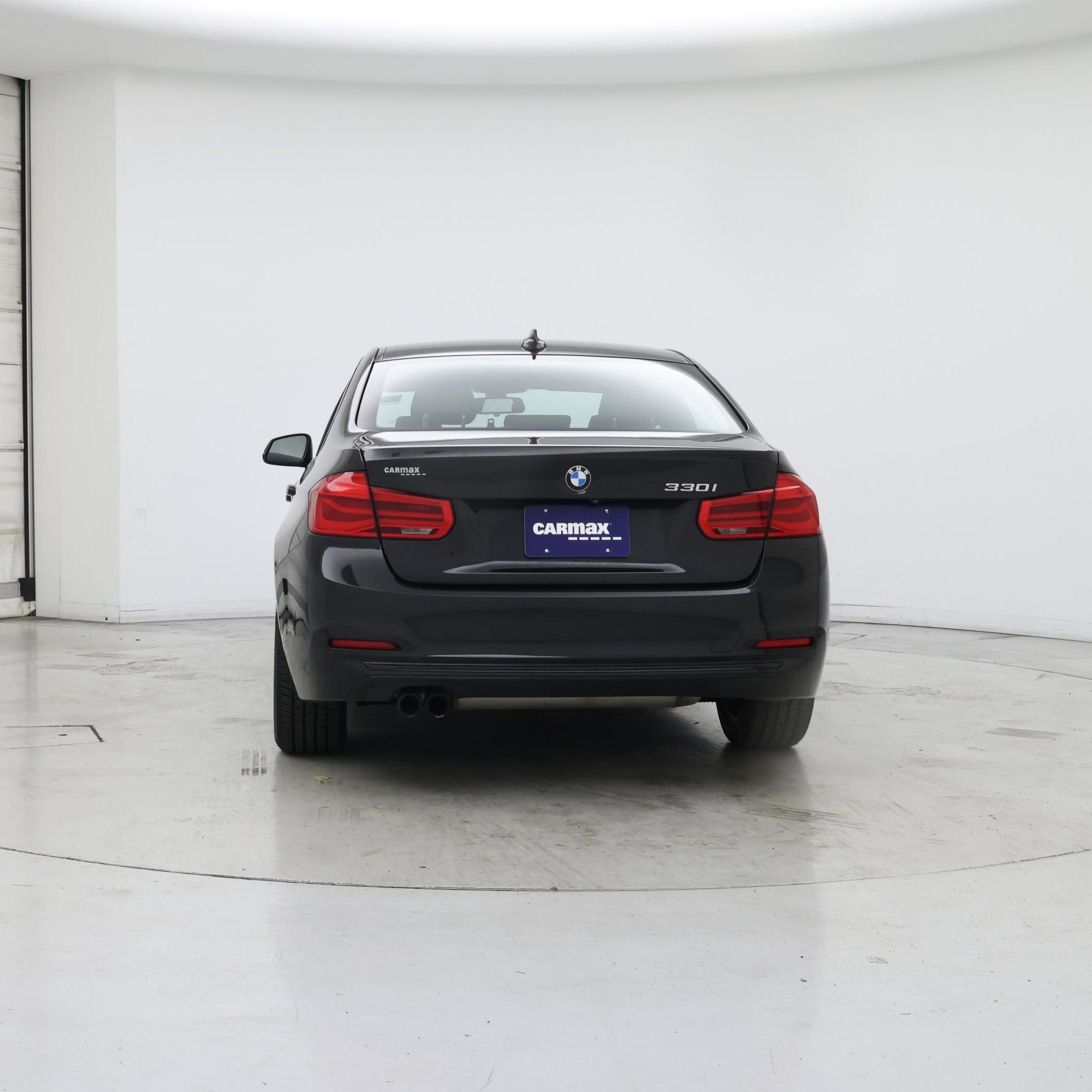 Thumbnail: 2018 BMW 3 Series - 6