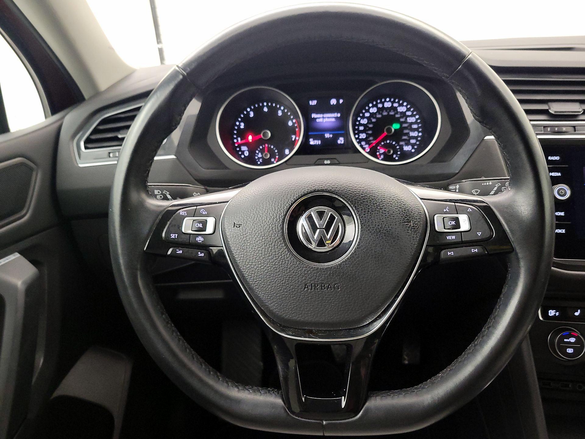 Thumbnail: 2019 Volkswagen Tiguan - 10