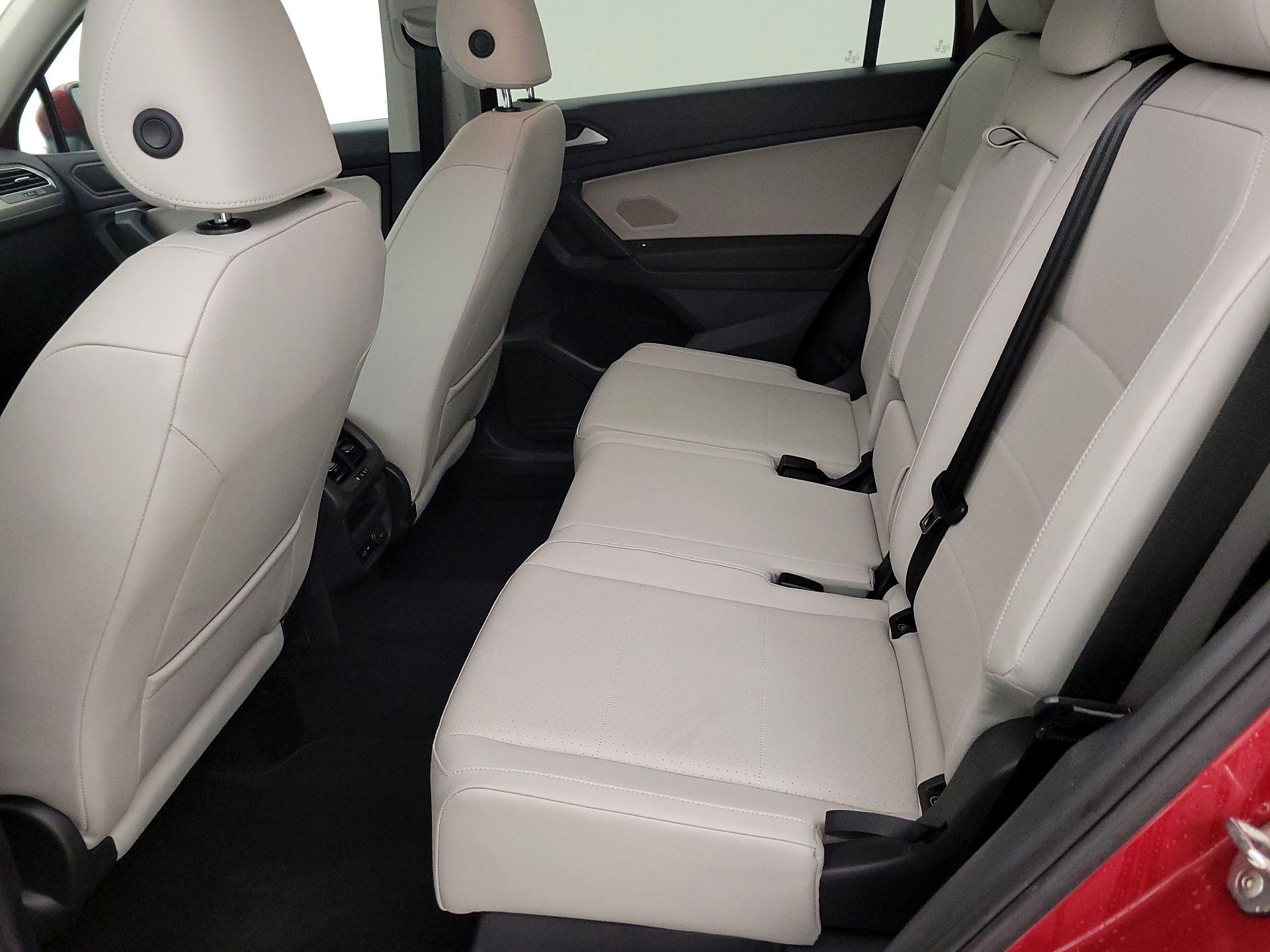 Thumbnail: 2019 Volkswagen Tiguan - 19