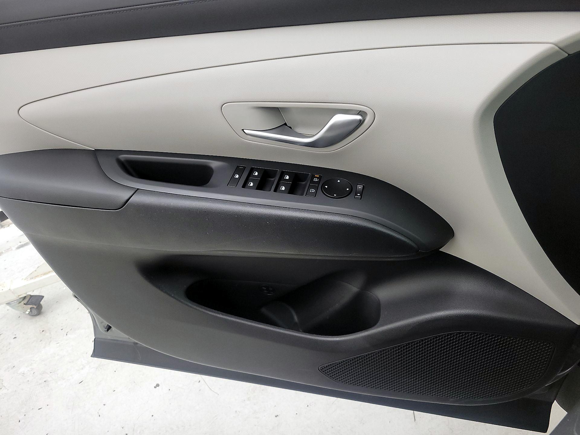 Thumbnail: 2025 Hyundai Tucson - 12