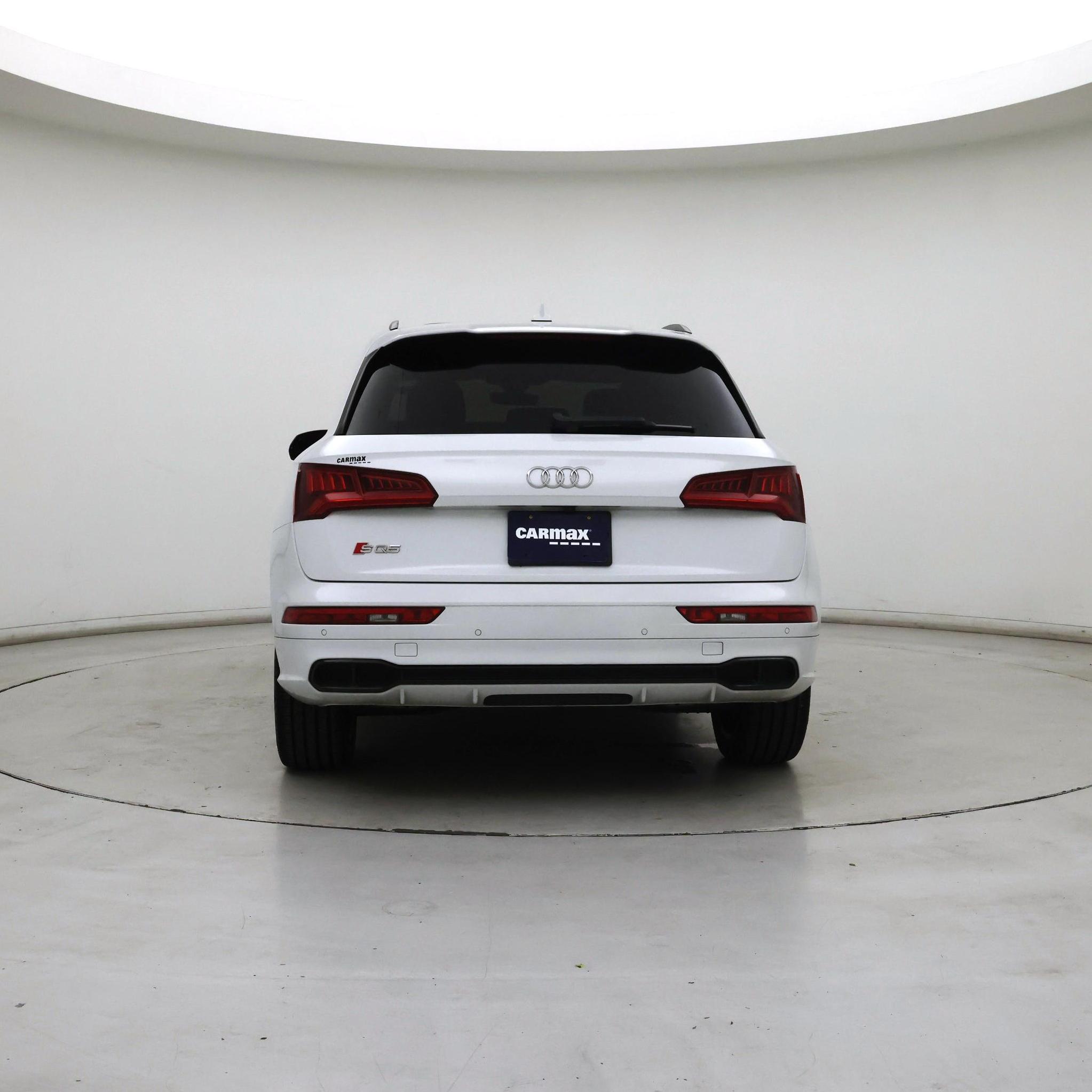 Thumbnail: 2019 Audi SQ5 - 6