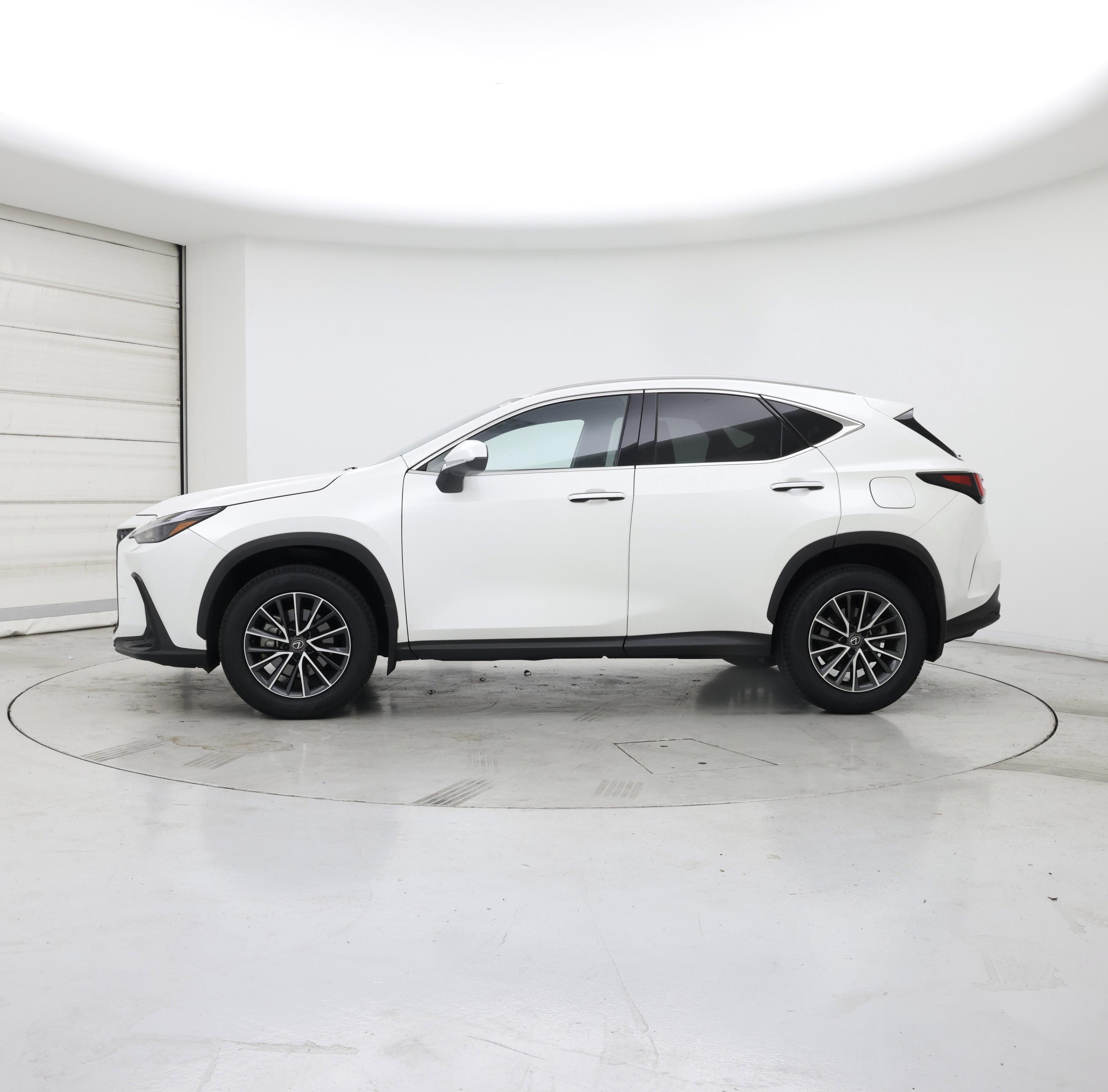 Thumbnail: 2024 Lexus NX - 3