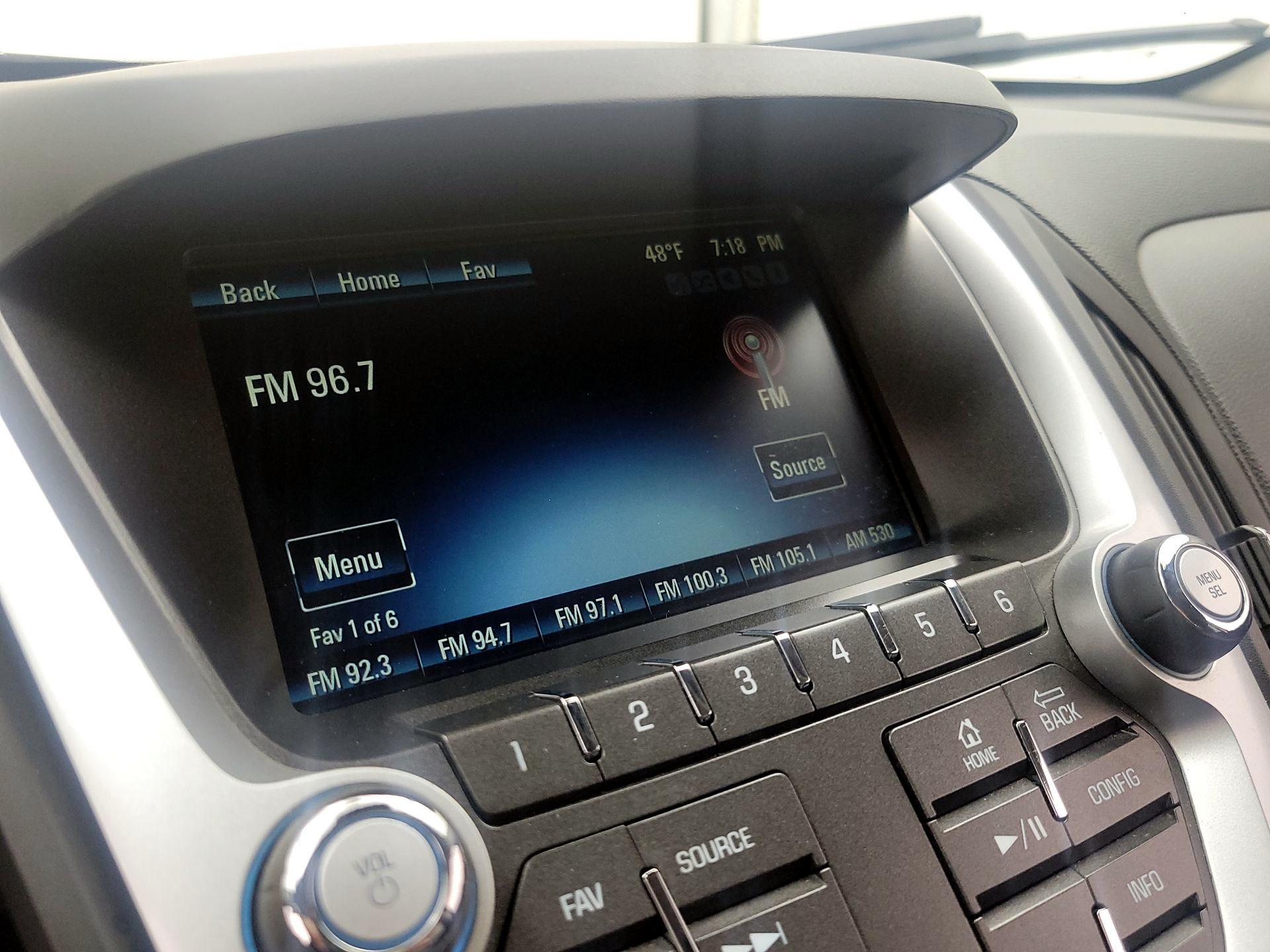 Thumbnail: 2017 Chevrolet Equinox - 15