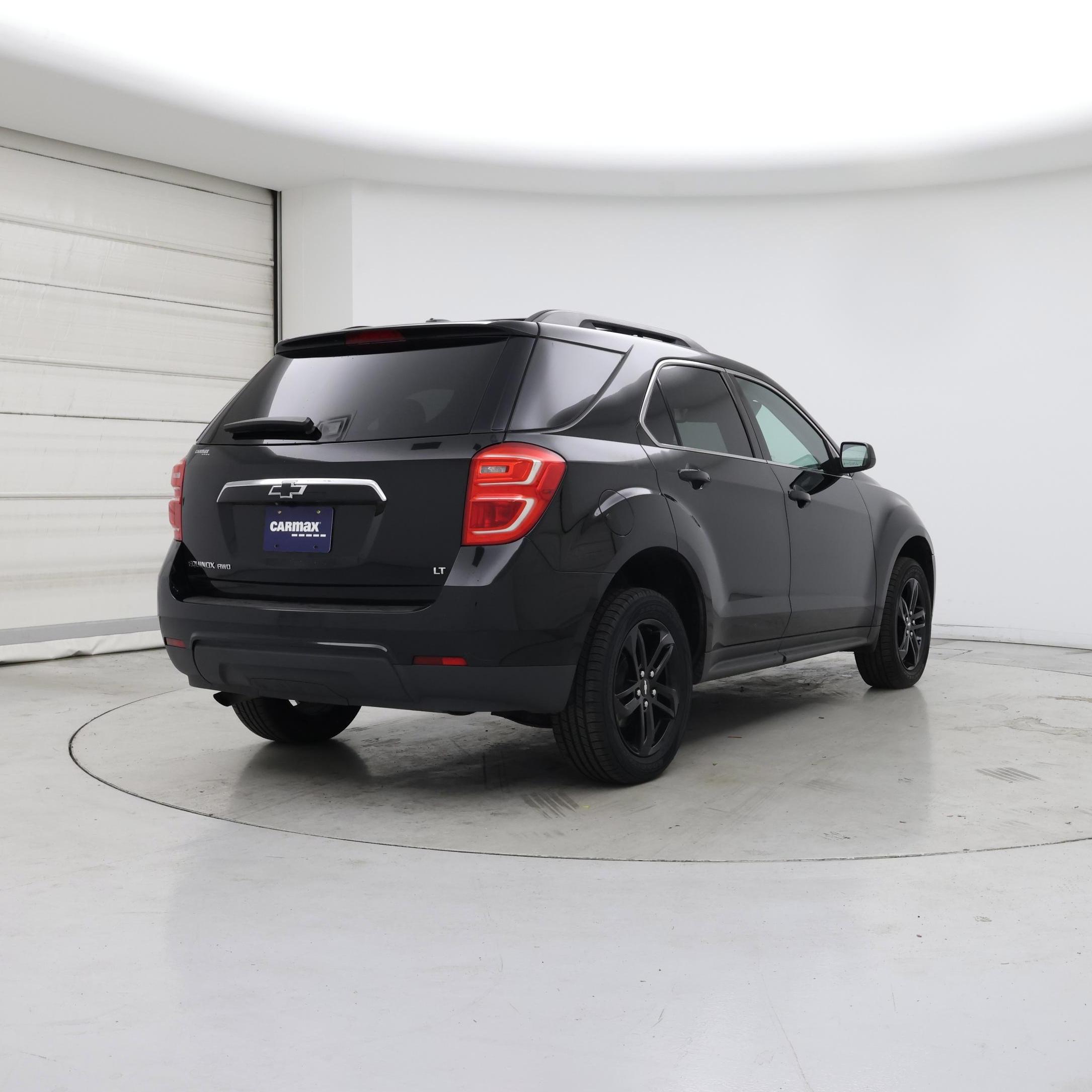 Thumbnail: 2017 Chevrolet Equinox - 8