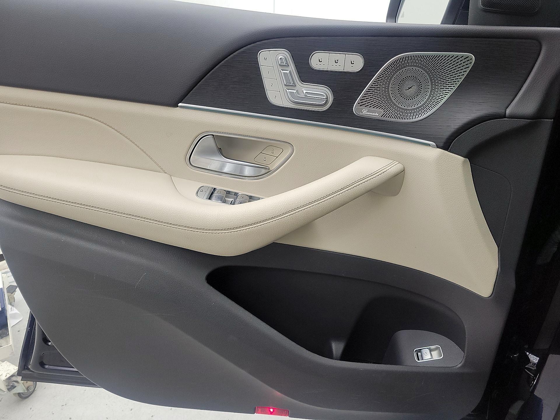 Thumbnail: 2020 Mercedes-Benz GLS - 12