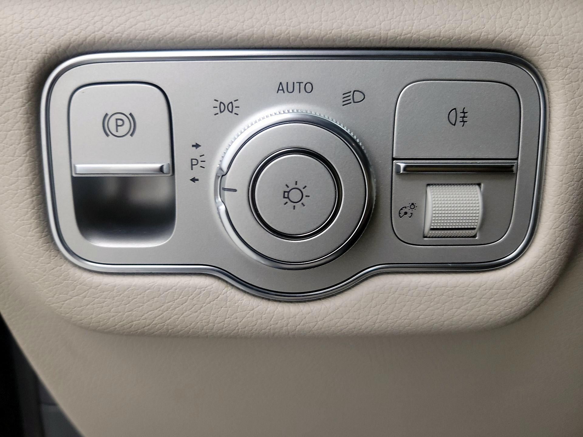 Thumbnail: 2020 Mercedes-Benz GLS - 13